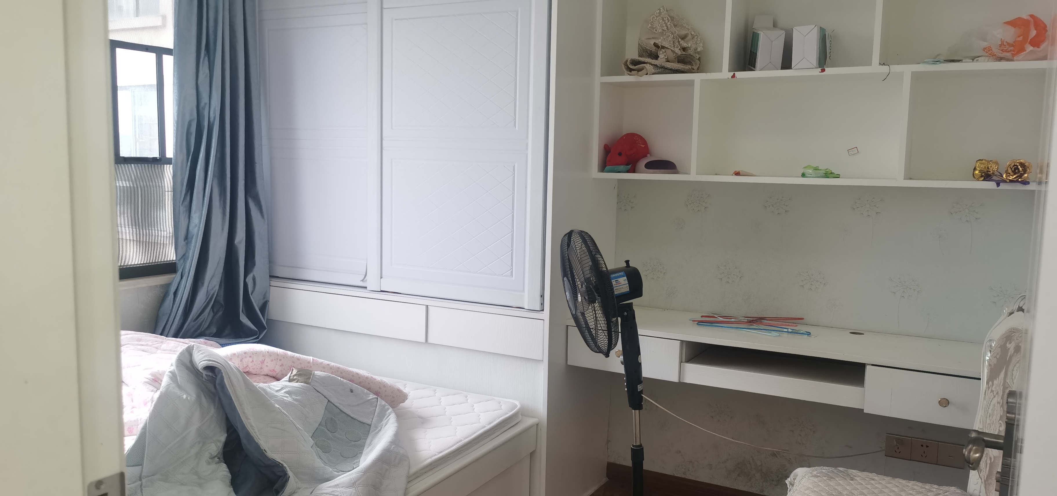 南苑上和二期  3室2厅2卫    2200.0元/月 南苑上和二期  3室2厅2卫    2200.0元/月室内图