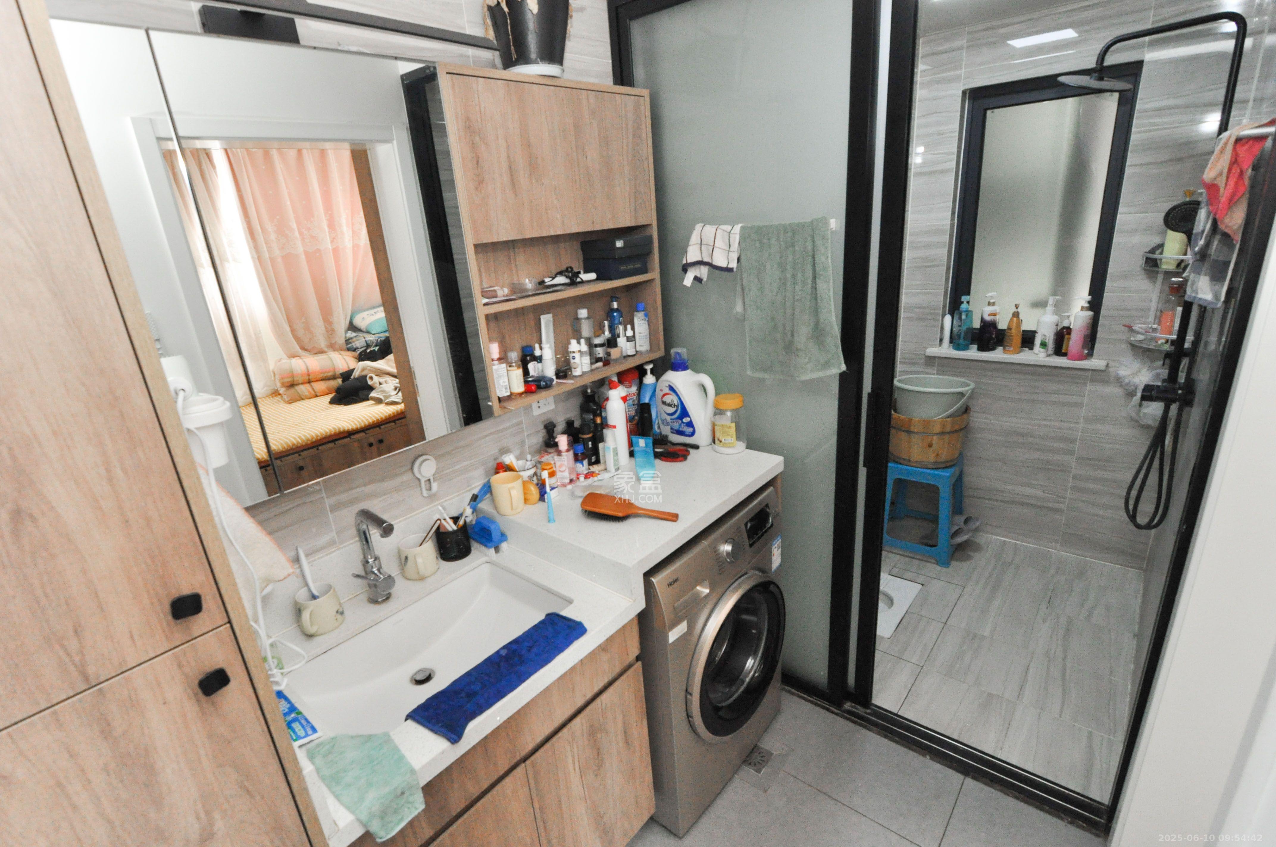 中建梅溪湖中心  3室2厅1卫    3500.0元/月室内图