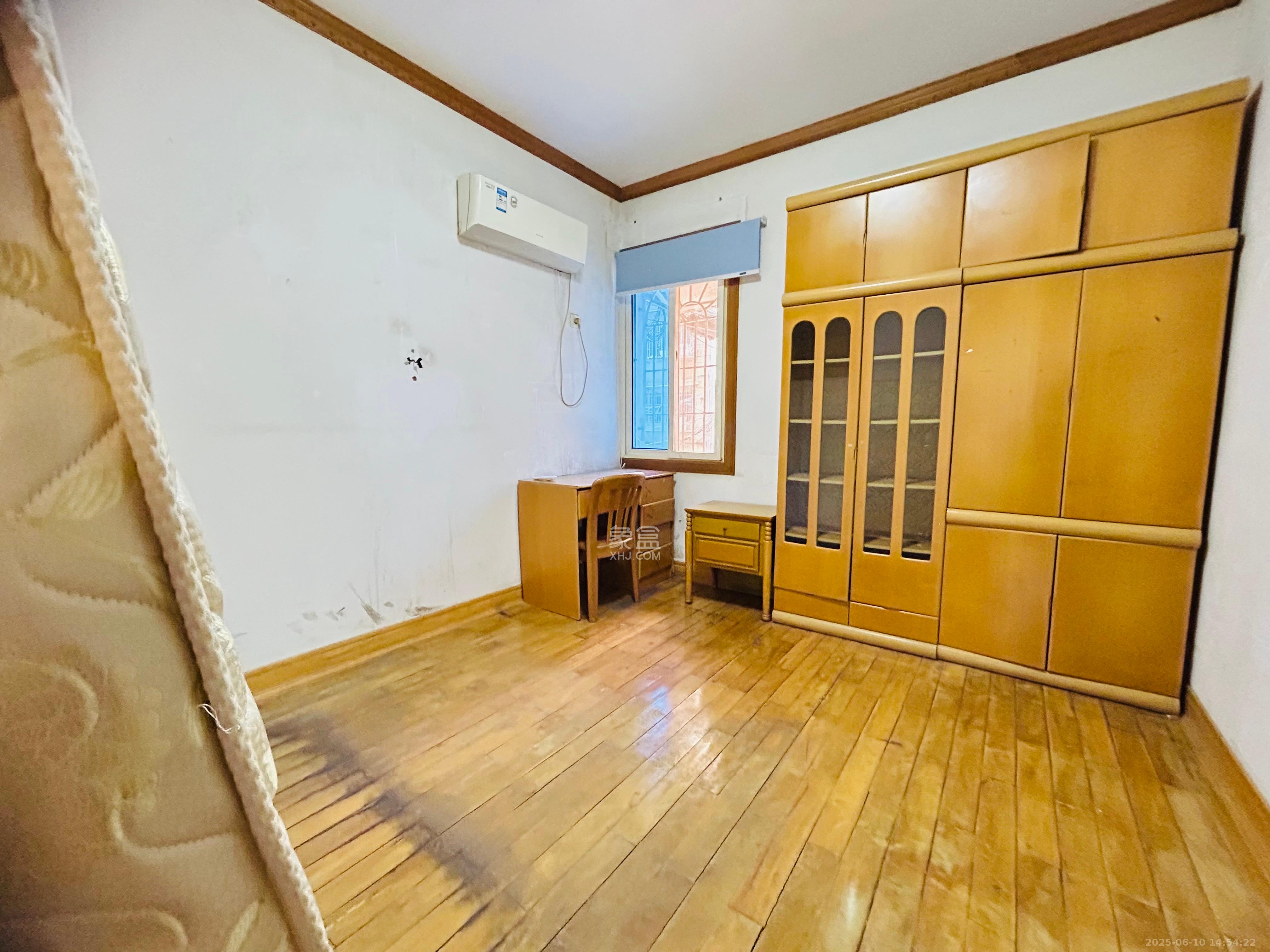 湖南石油化学工业局小区(侯家塘化工厅) 1室0厅1卫 2000.0元/月 湖南石油化学工业局小区(侯家塘化工厅) 1室0厅1卫 2000.0元/月室内图