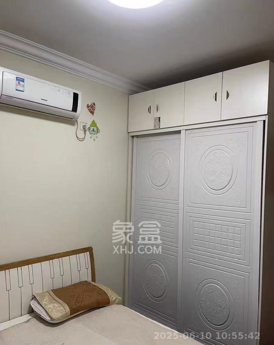 恒大城  2室2厅1卫   2000.00元/月室内图
