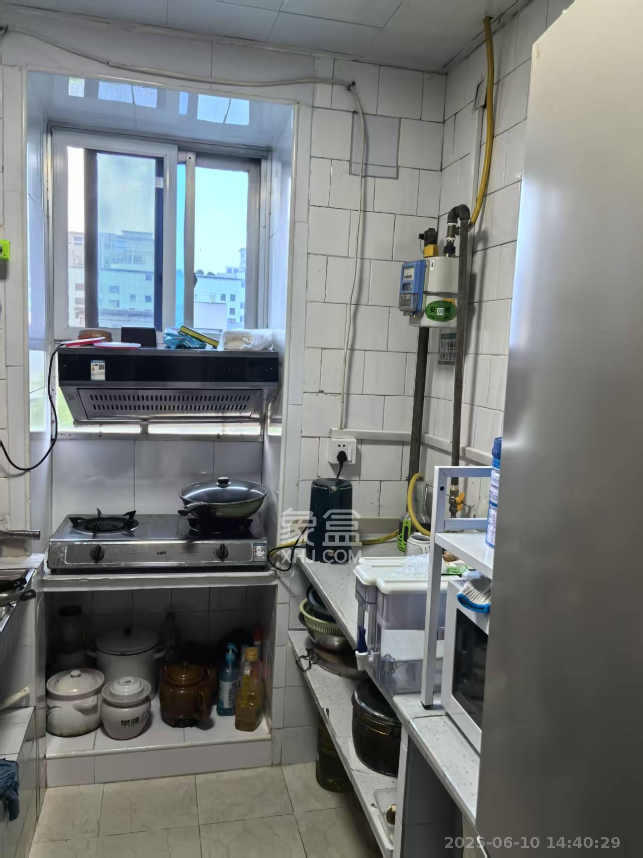 交通厅宿舍 3室1厅1卫 2900.0元/月 交通厅宿舍 3室1厅1卫 2900.0元/月室内图