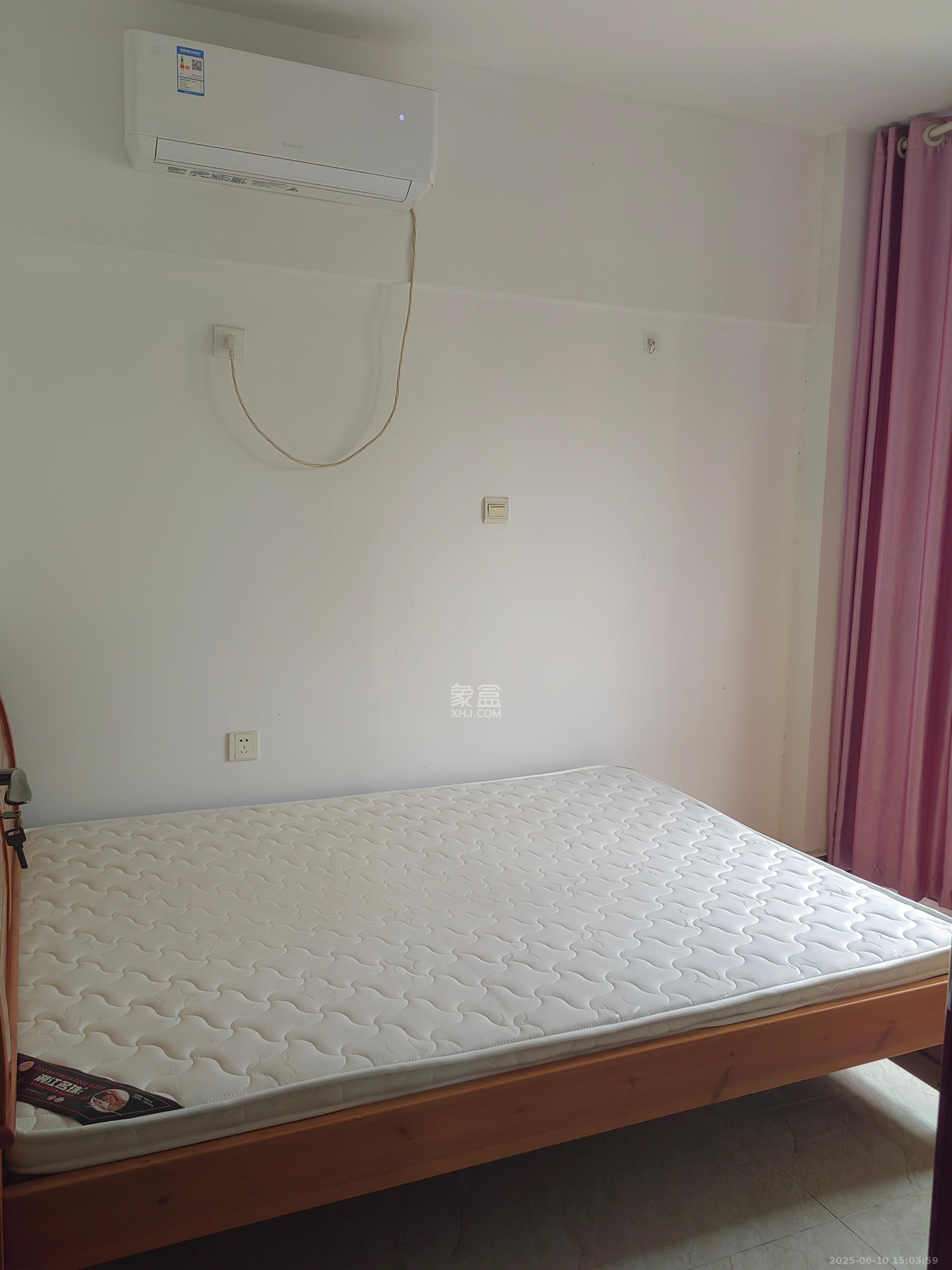 联晟大厦  2室2厅1卫   2600.00元/月室内图