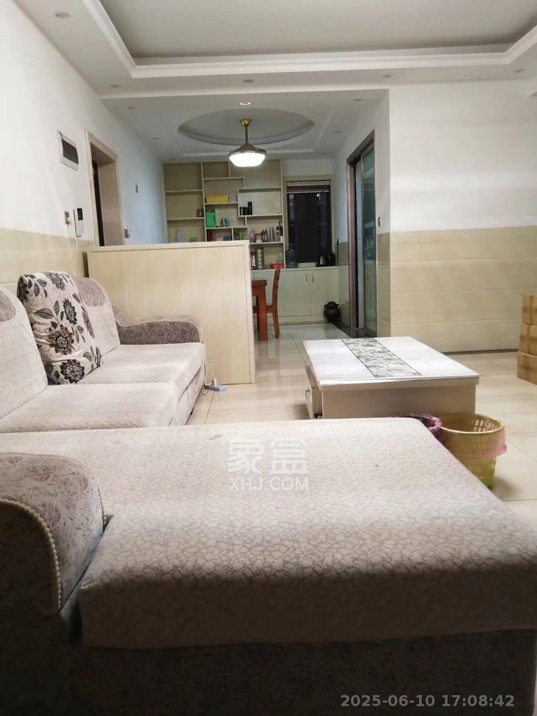 联丰苑  3室2厅2卫   2200.00元/月室内图