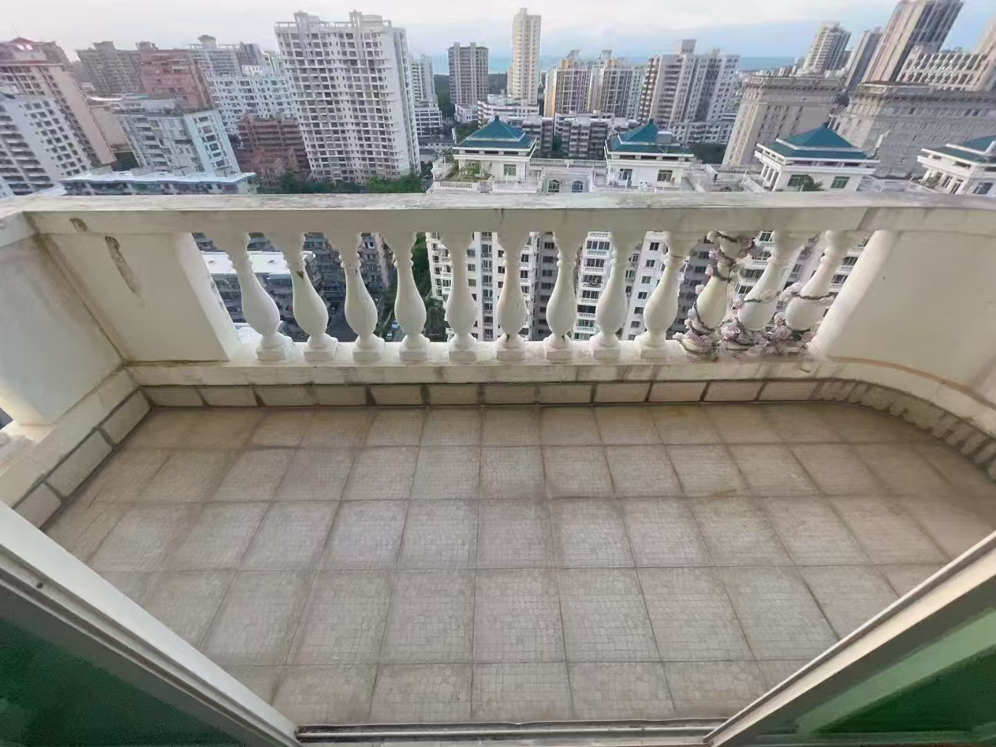 港湾花园  1室2厅1卫   109.50万室内图