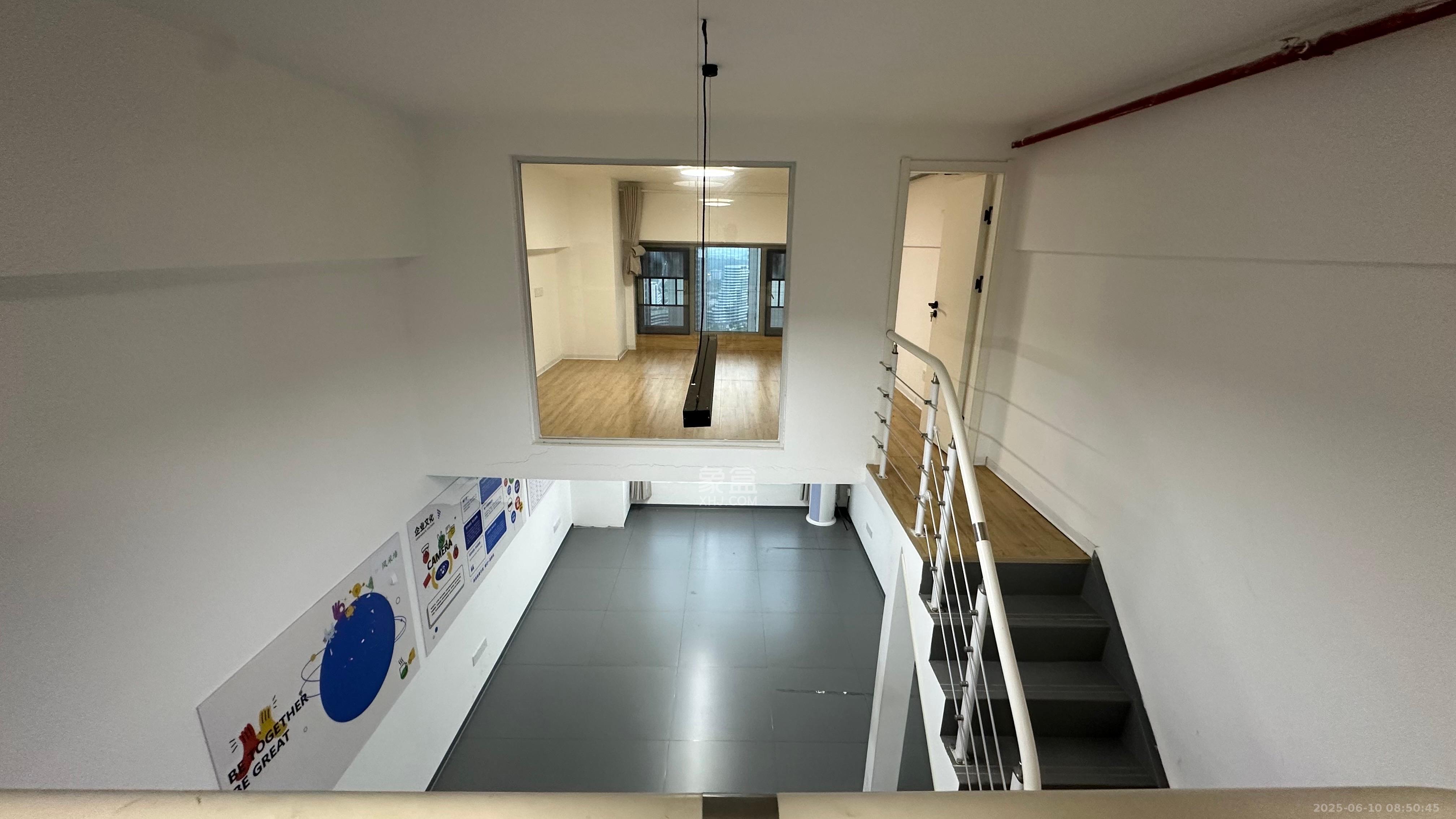 梅溪湖金茂湾  1室0厅0卫    2600.0元/月 梅溪湖金茂湾  1室0厅0卫    2600.0元/月室内图