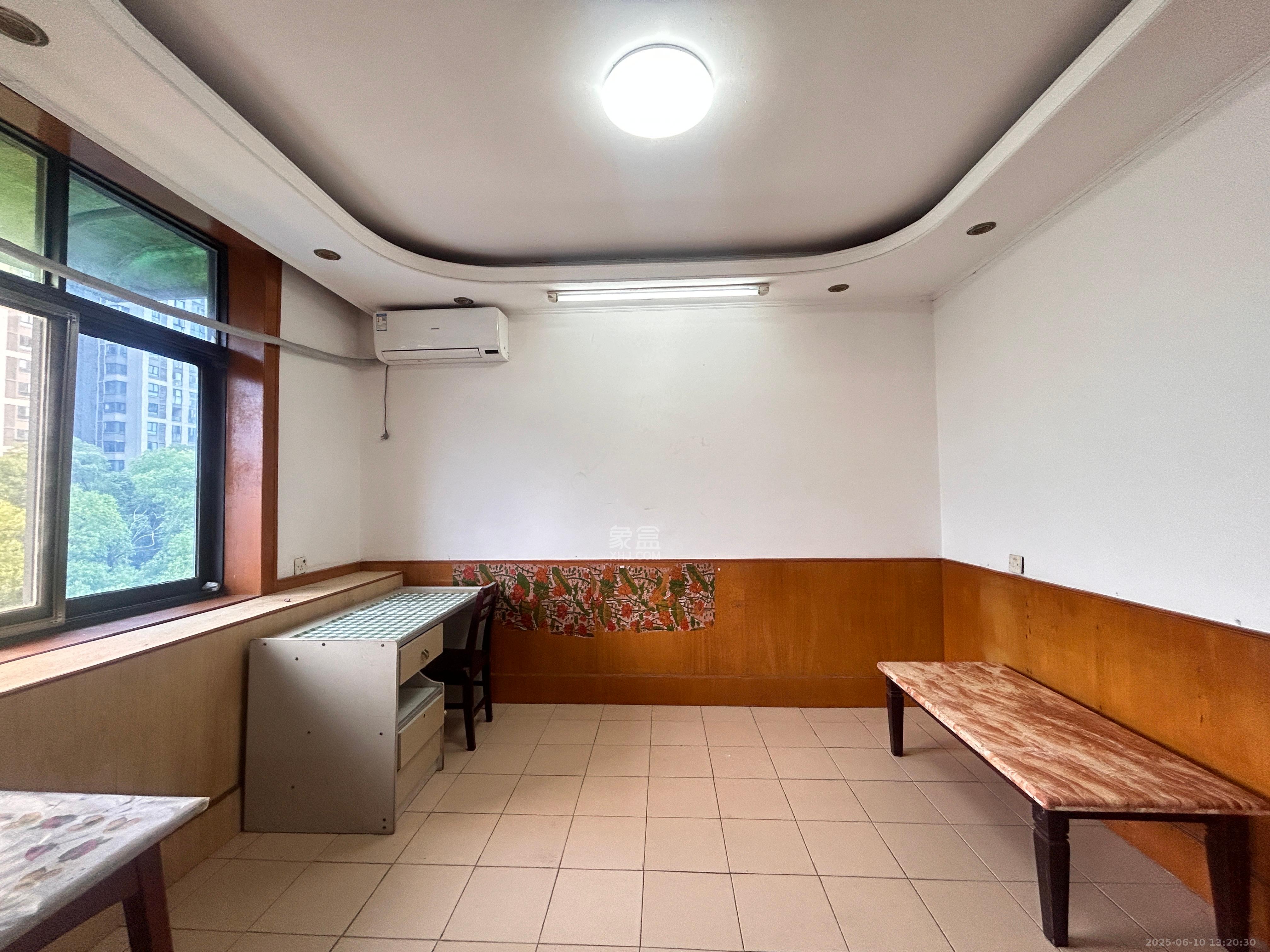 广电南院宿舍（省人民广播电视台宿舍南院）  3室2厅1卫   1800.00元/月室内图