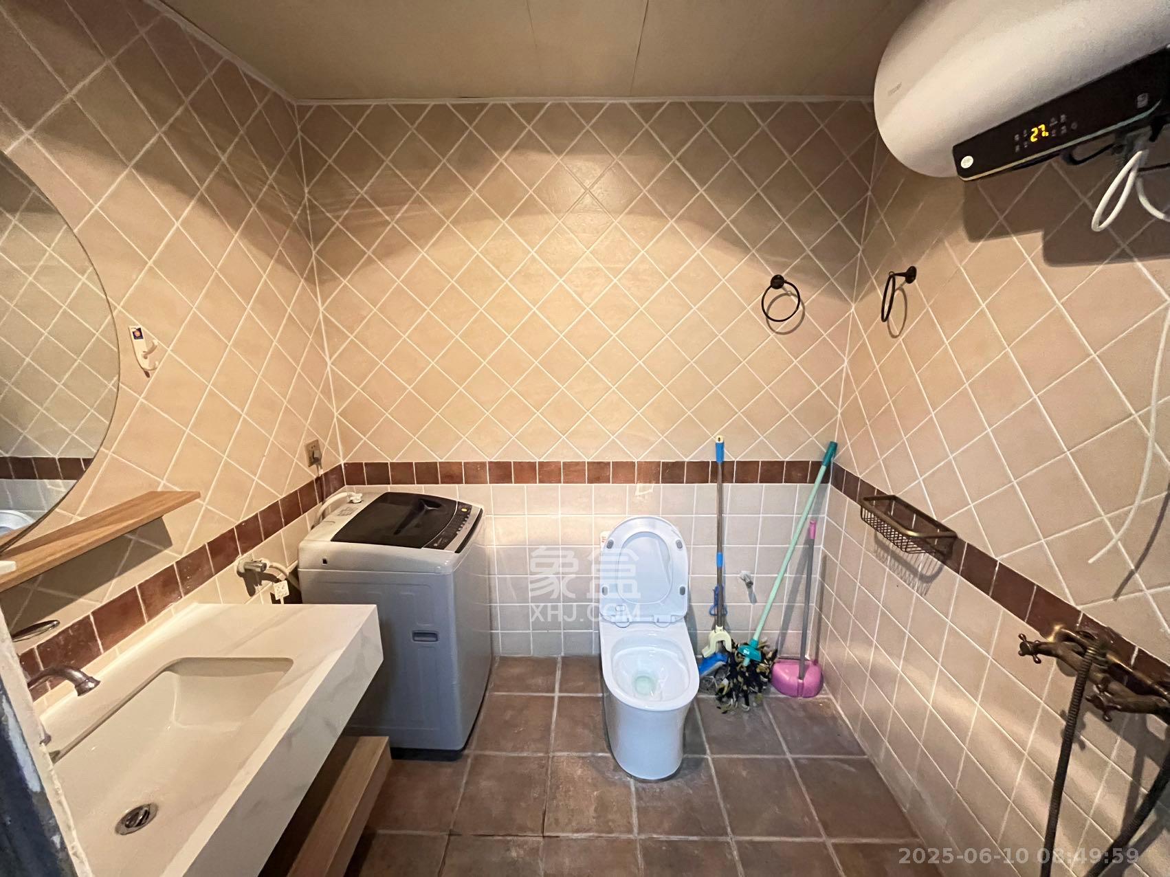 奥克斯广场 1室1厅1卫 1900.0元/月 奥克斯广场 1室1厅1卫 1900.0元/月室内图