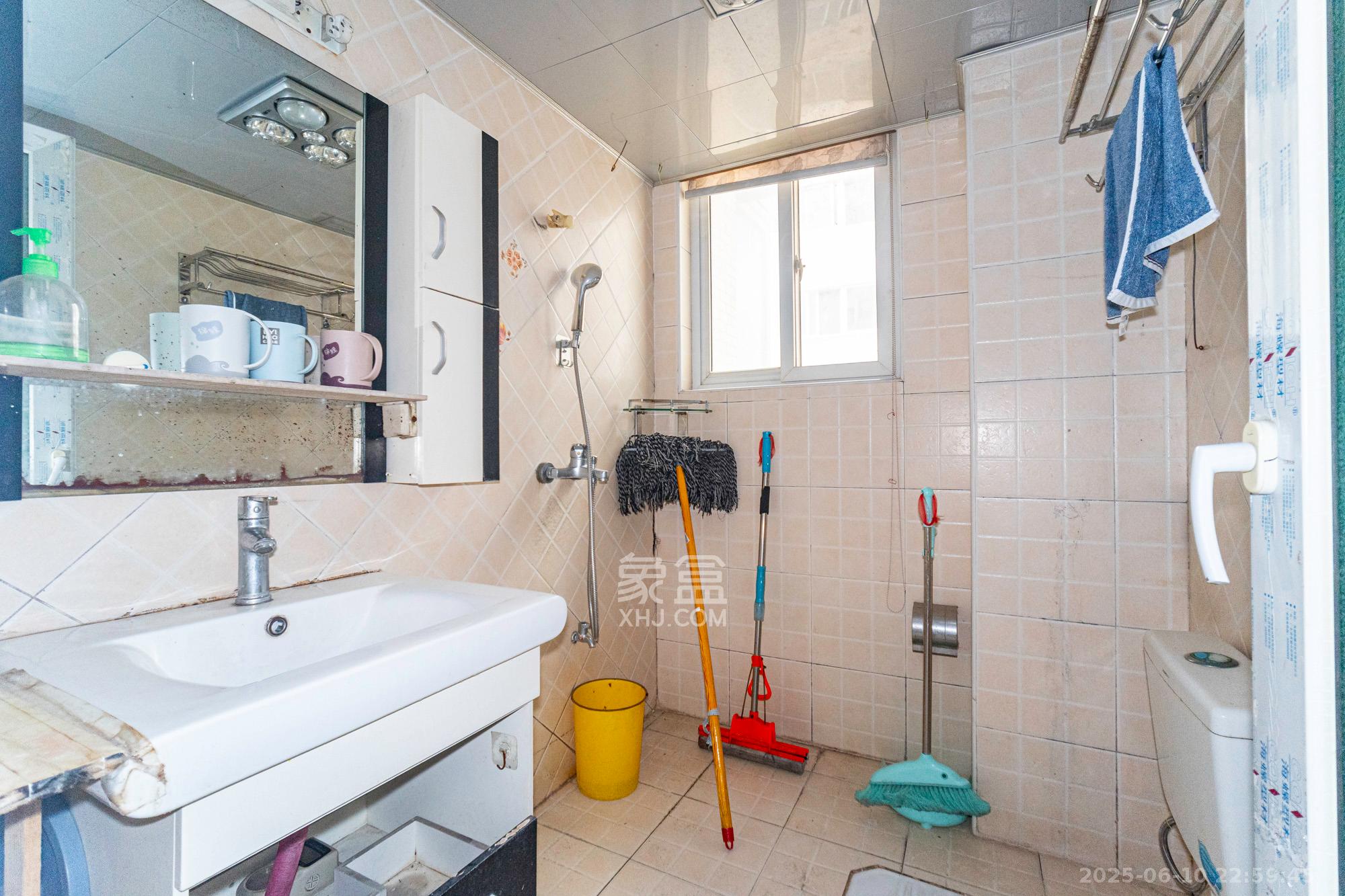 筑梦园  1室0厅0卫    28.0万 筑梦园  1室0厅0卫    28.0万卫生间