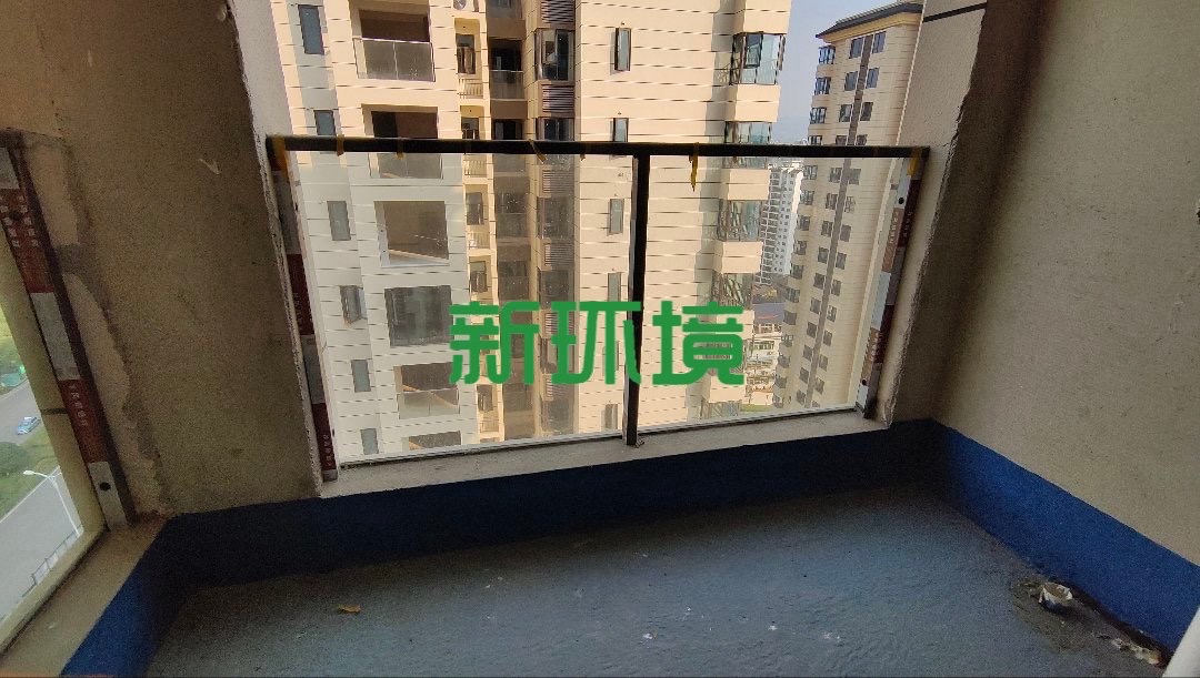 唯独逸臣公园  2室1厅1卫   36.80万客厅
