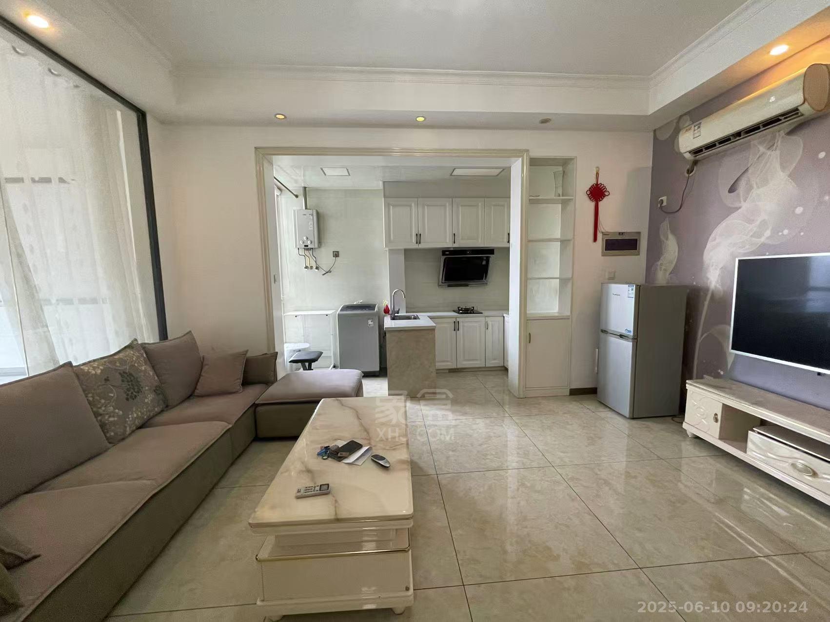 庐山一号 1室1厅1卫 1500.0元/月 庐山一号 1室1厅1卫 1500.0元/月室内图