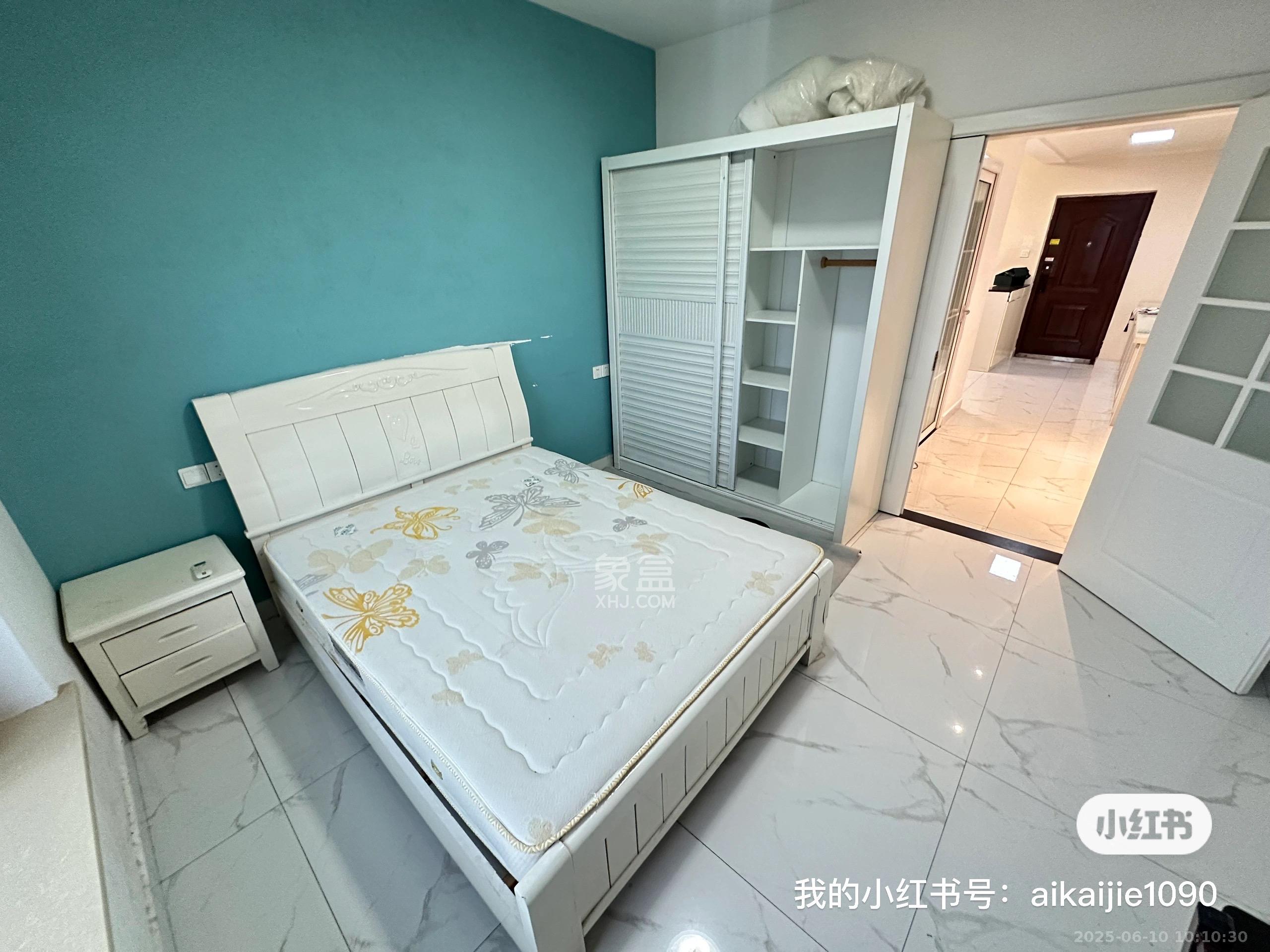 财富港湾（绿领大厦）  1室1厅1卫   1600.00元/月室内图