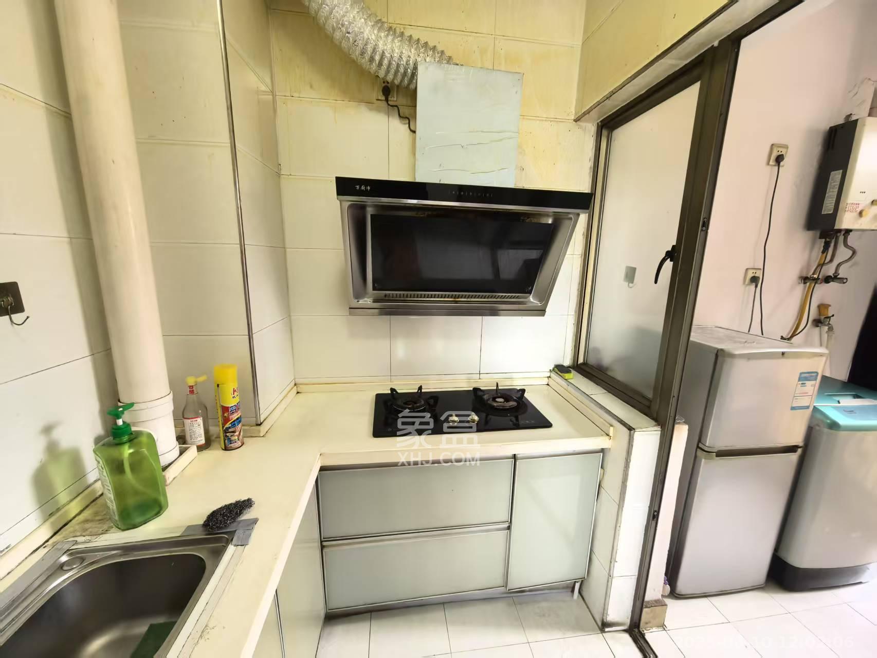 珈鼎城(泊富骊庭) 3室2厅1卫 1600.0元/月 珈鼎城(泊富骊庭) 3室2厅1卫 1600.0元/月室内图