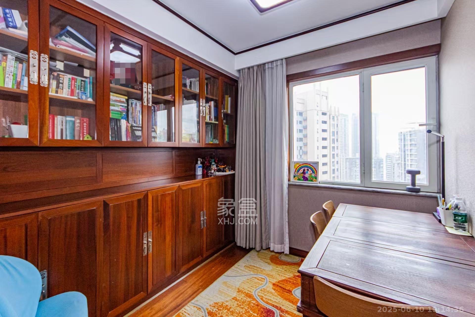 北辰三角洲E6区  4室2厅2卫    6800.0元/月 北辰三角洲E6区  4室2厅2卫    6800.0元/月室内图