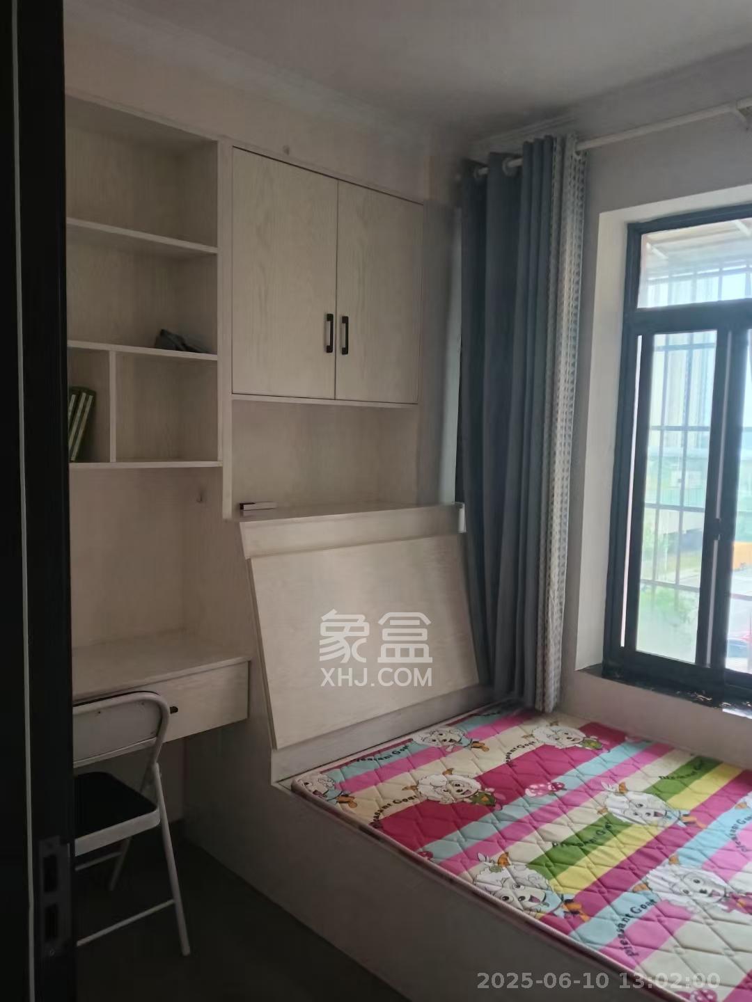 凯富南方鑫城  3室2厅1卫    2300.0元/月室内图