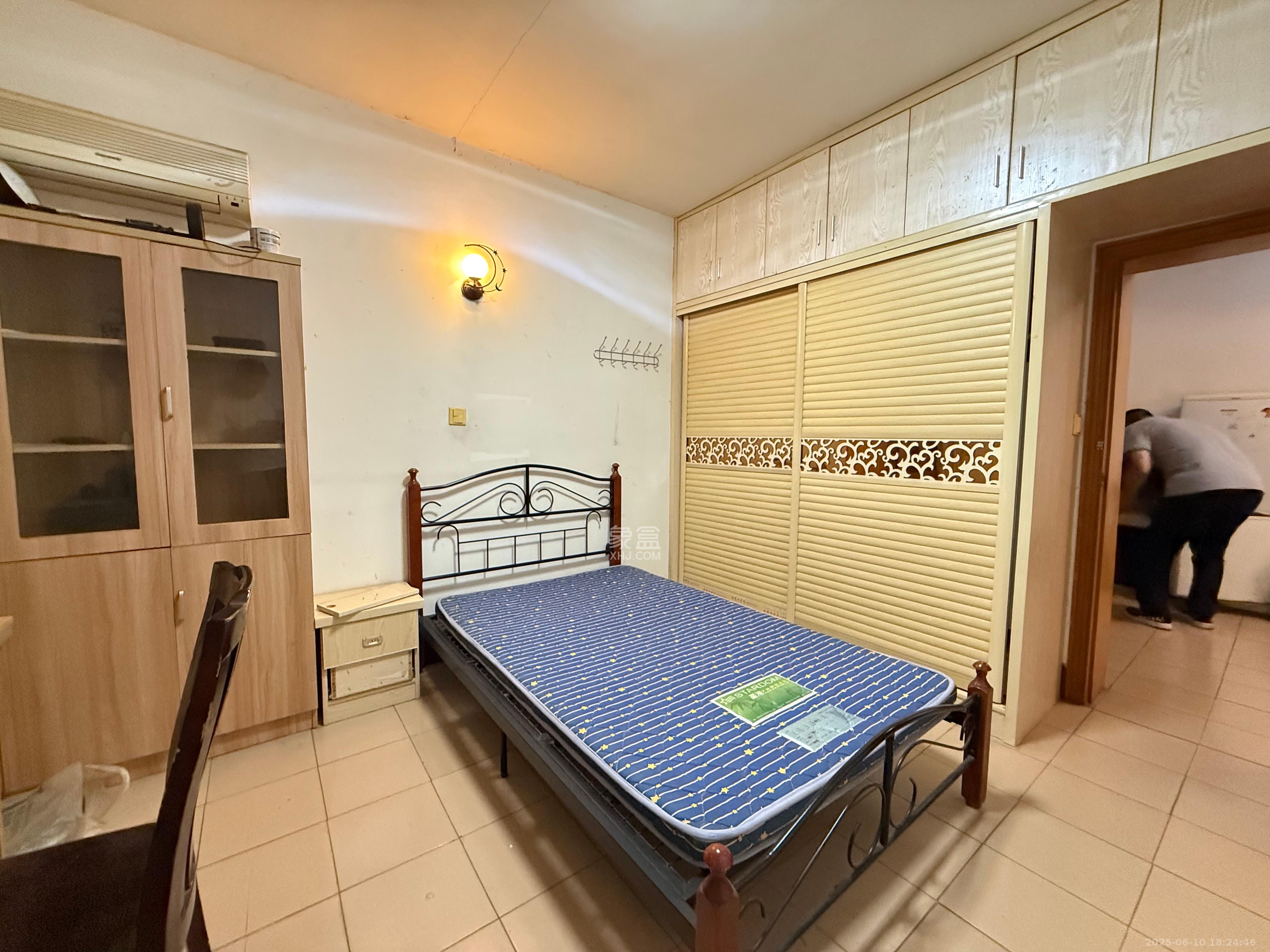 桂花路铁建宿舍 2室1厅1卫 1500.0元/月 桂花路铁建宿舍 2室1厅1卫 1500.0元/月室内图