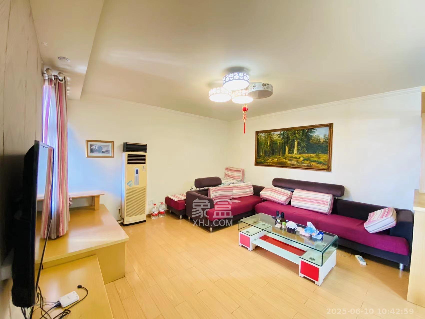 景泰雅苑(景江融城) 2室1厅1卫 3000.0元/月 景泰雅苑(景江融城) 2室1厅1卫 3000.0元/月室内图