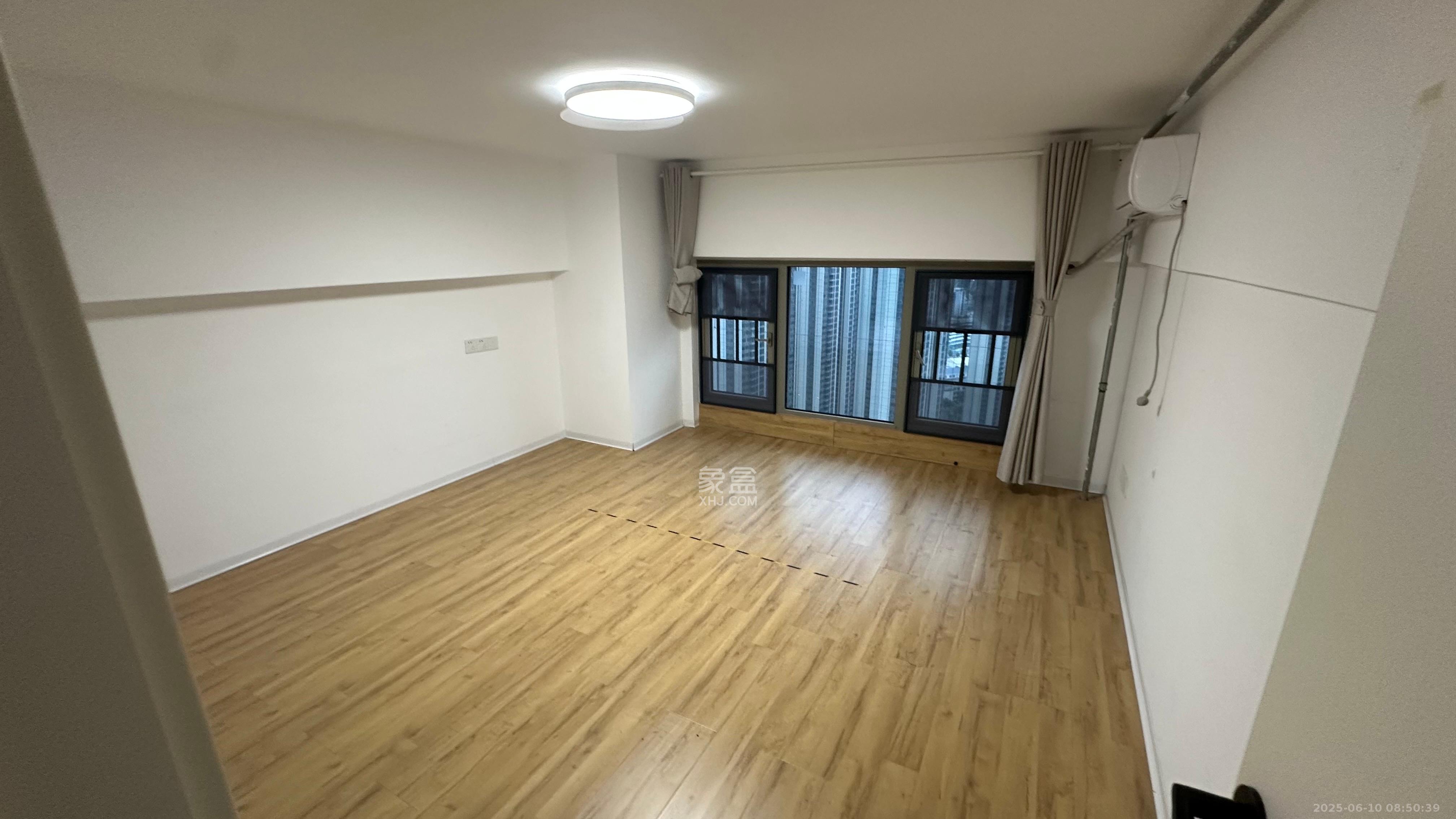 梅溪湖金茂湾  1室0厅0卫    2600.0元/月 梅溪湖金茂湾  1室0厅0卫    2600.0元/月室内图