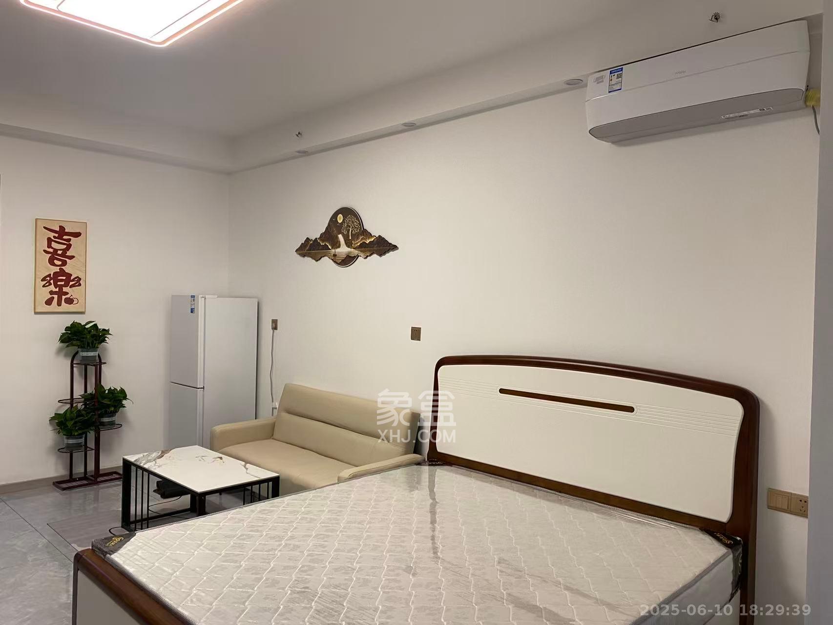 星沙算中心  1室0厅0卫   1800.00元/月室内图