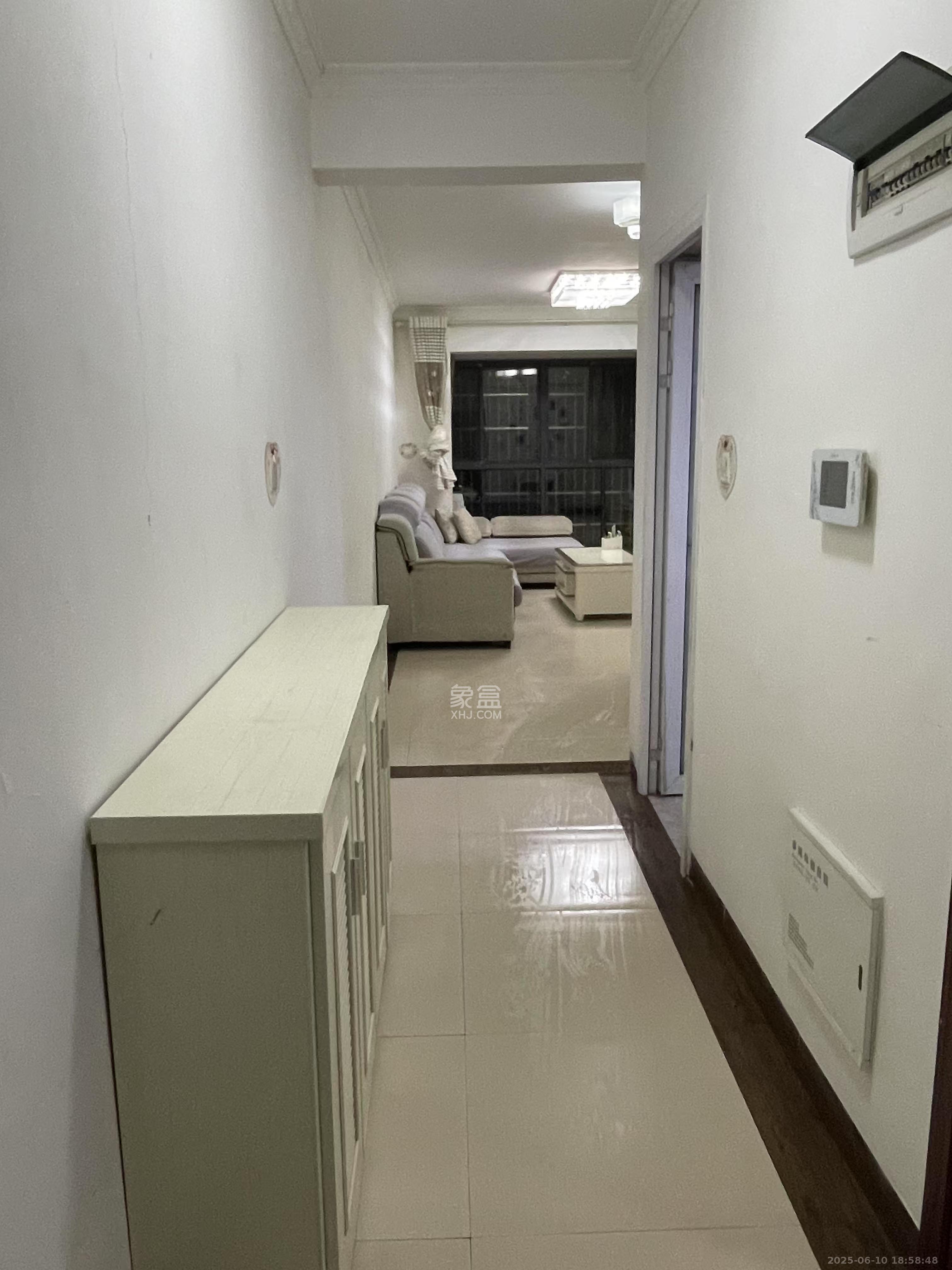 光明城市（星辰青年城）  3室2厅1卫   2100.00元/月室内图