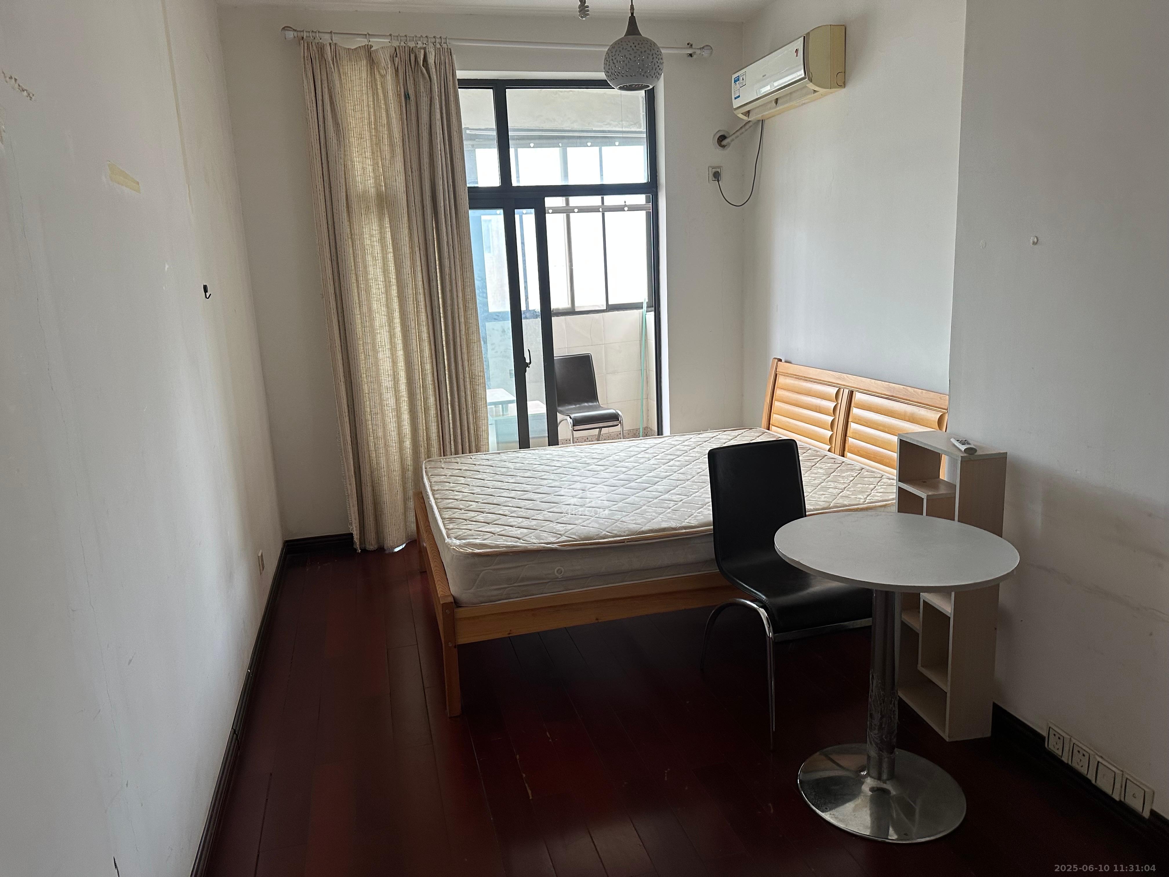 仁和香堤雅境 3室2厅2卫 2900.0元/月 仁和香堤雅境 3室2厅2卫 2900.0元/月室内图