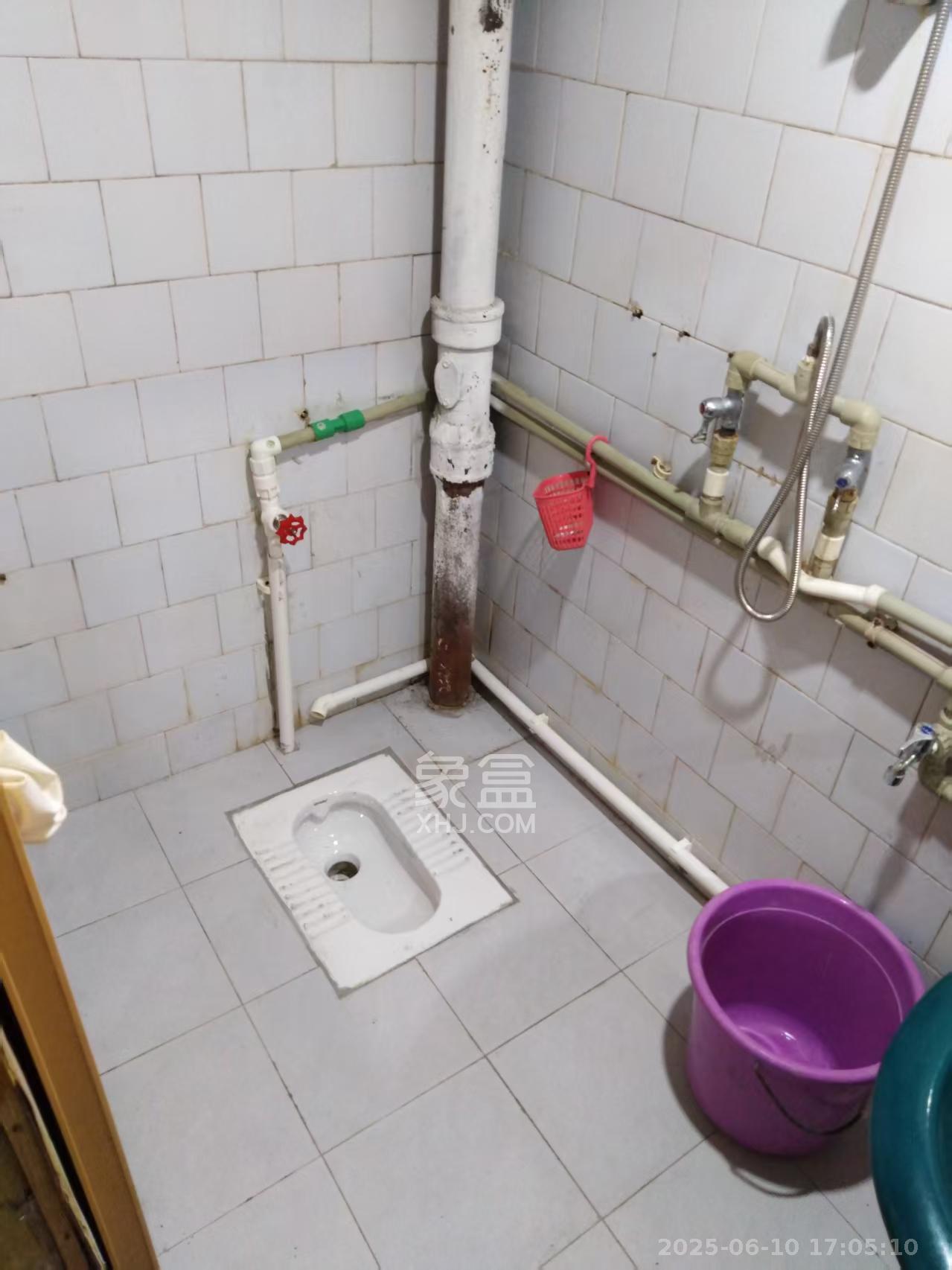 建安小区 3室2厅0卫 1500.0元/月 建安小区 3室2厅0卫 1500.0元/月室内图