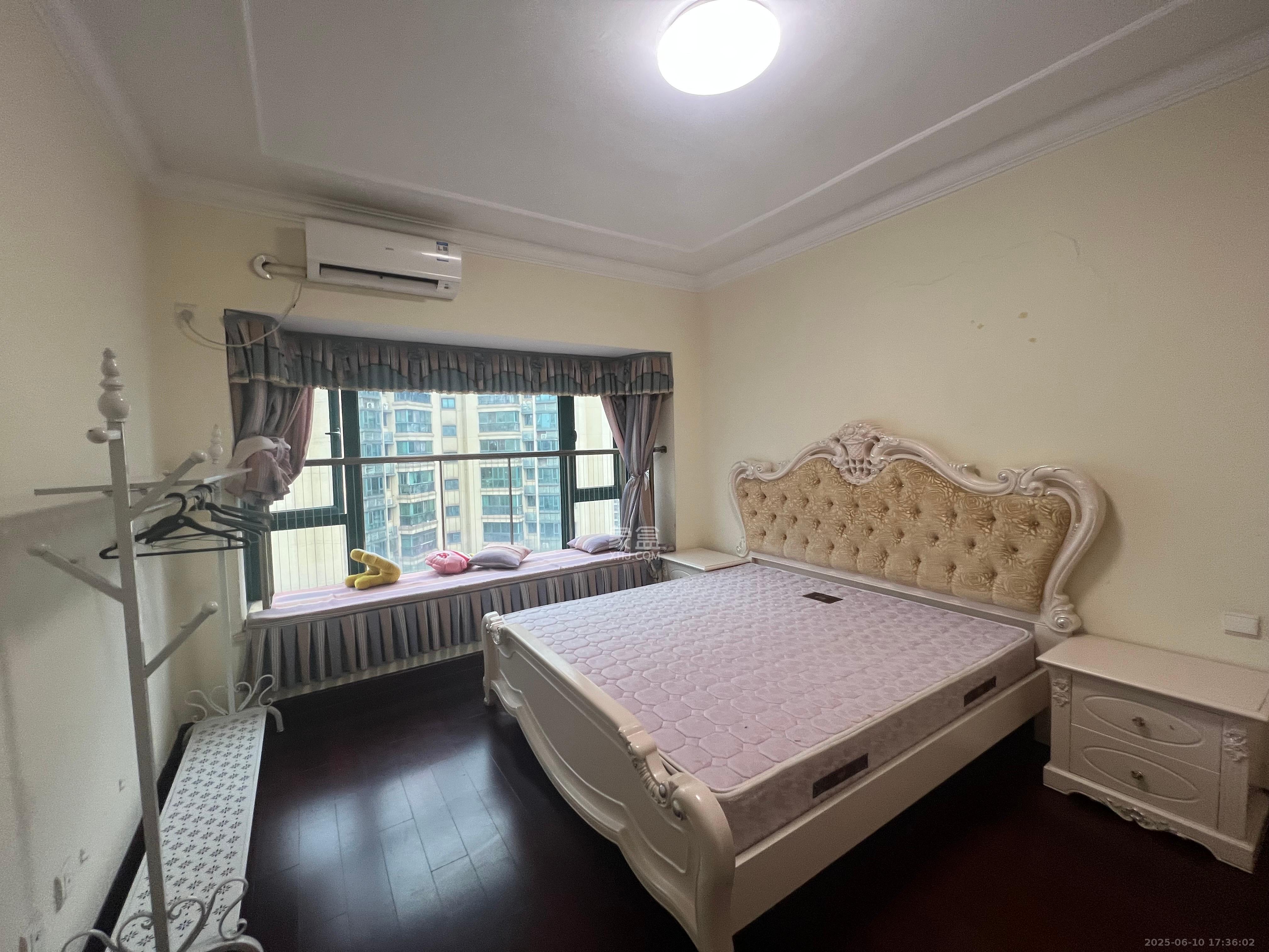 恒大雅苑 3室2厅2卫 2750.0元/月 恒大雅苑 3室2厅2卫 2750.0元/月室内图