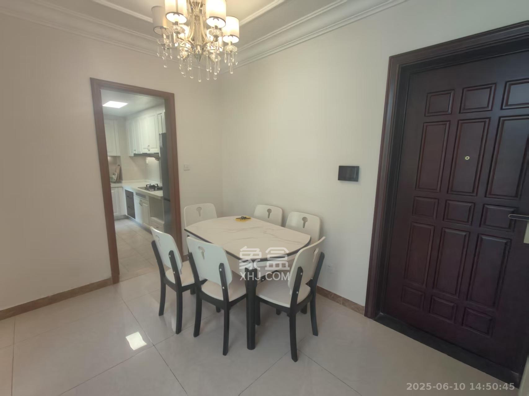 恒大御景天下城三期 3室2厅1卫 2100.0元/月 恒大御景天下城三期 3室2厅1卫 2100.0元/月室内图