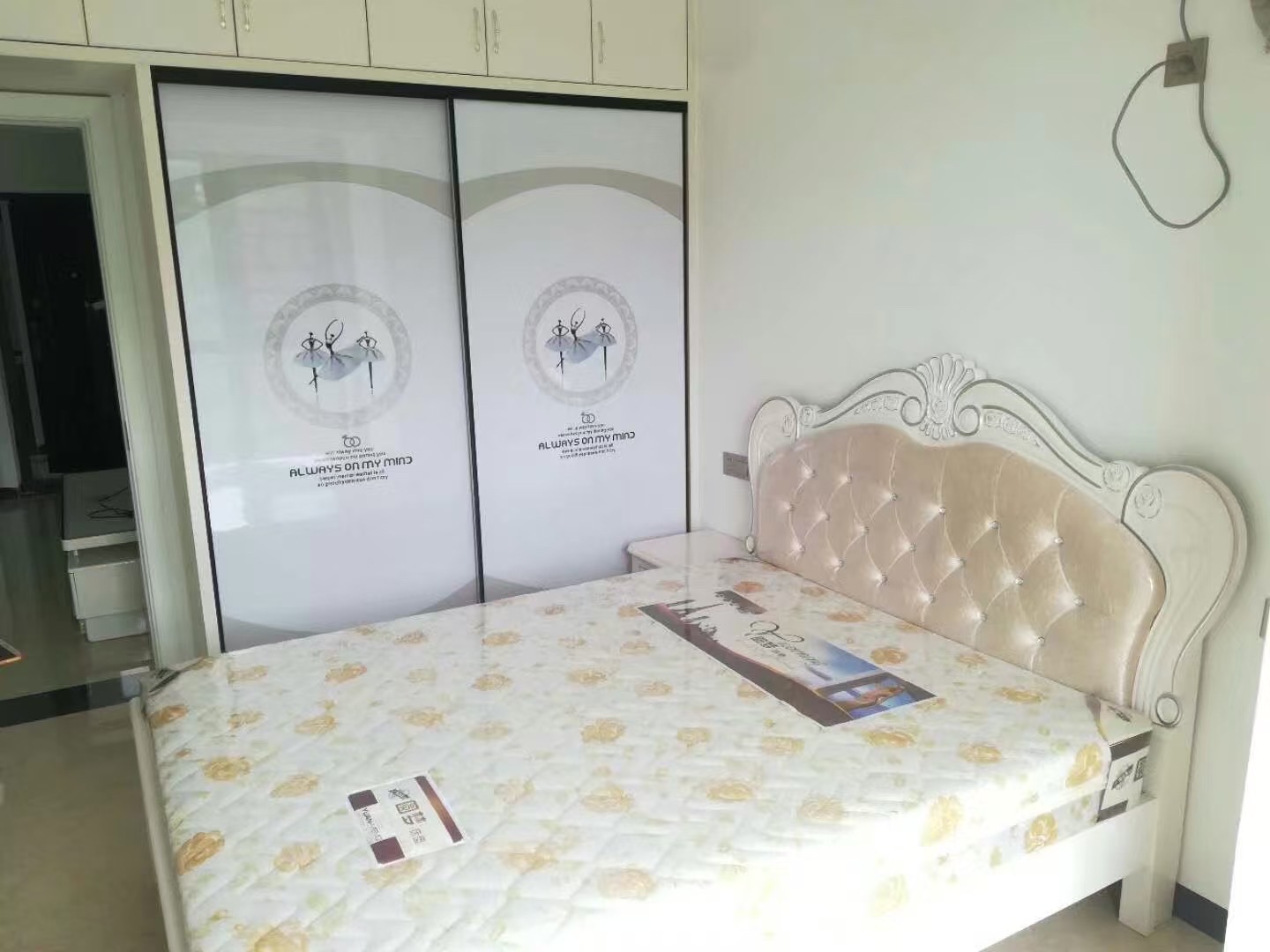 百弘学府城 1室1厅1卫 1000.0元/月 百弘学府城 1室1厅1卫 1000.0元/月室内图