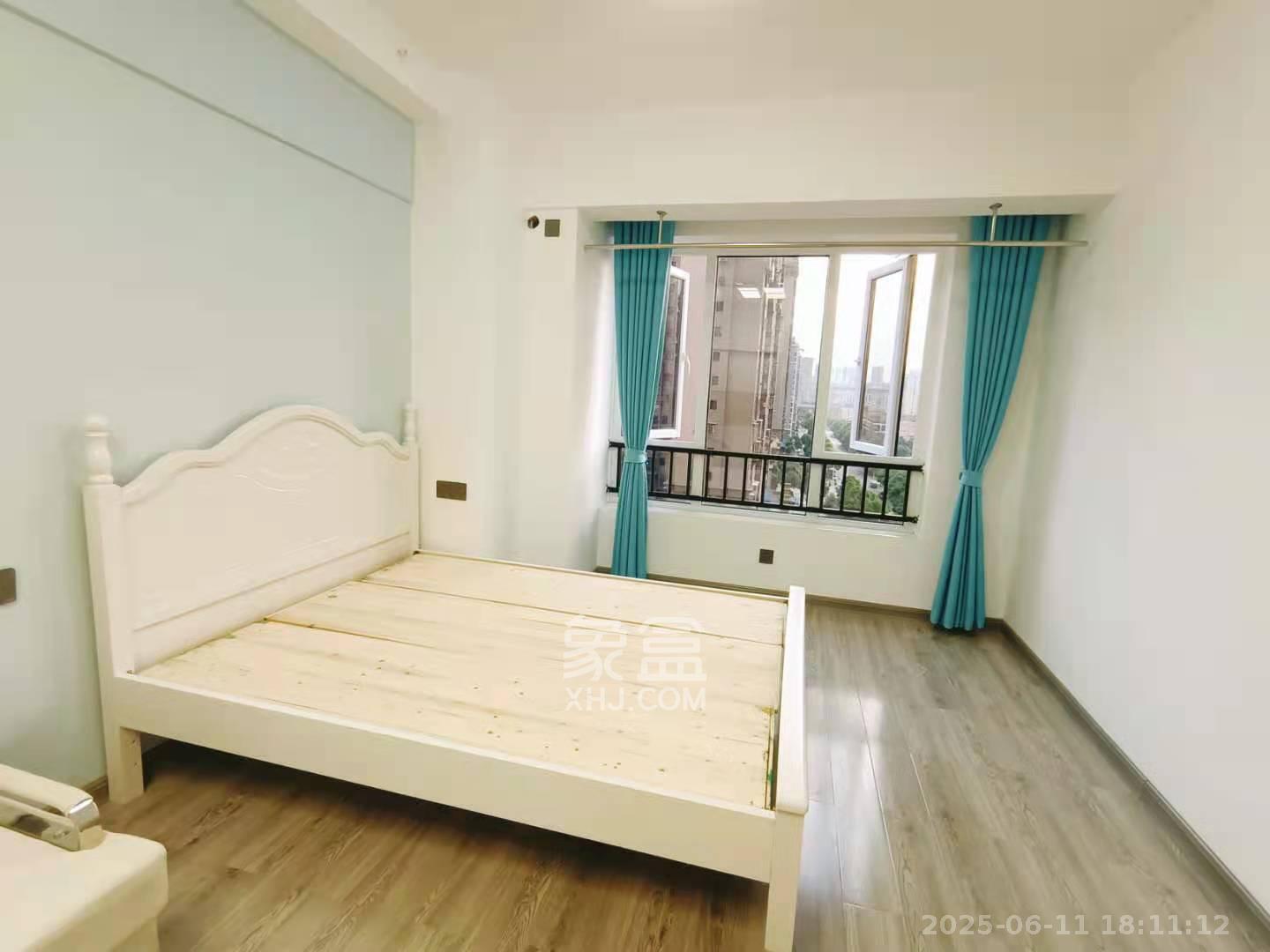 合能枫丹丽舍（柏悦名苑)  1室1厅1卫   1500.00元/月室内图