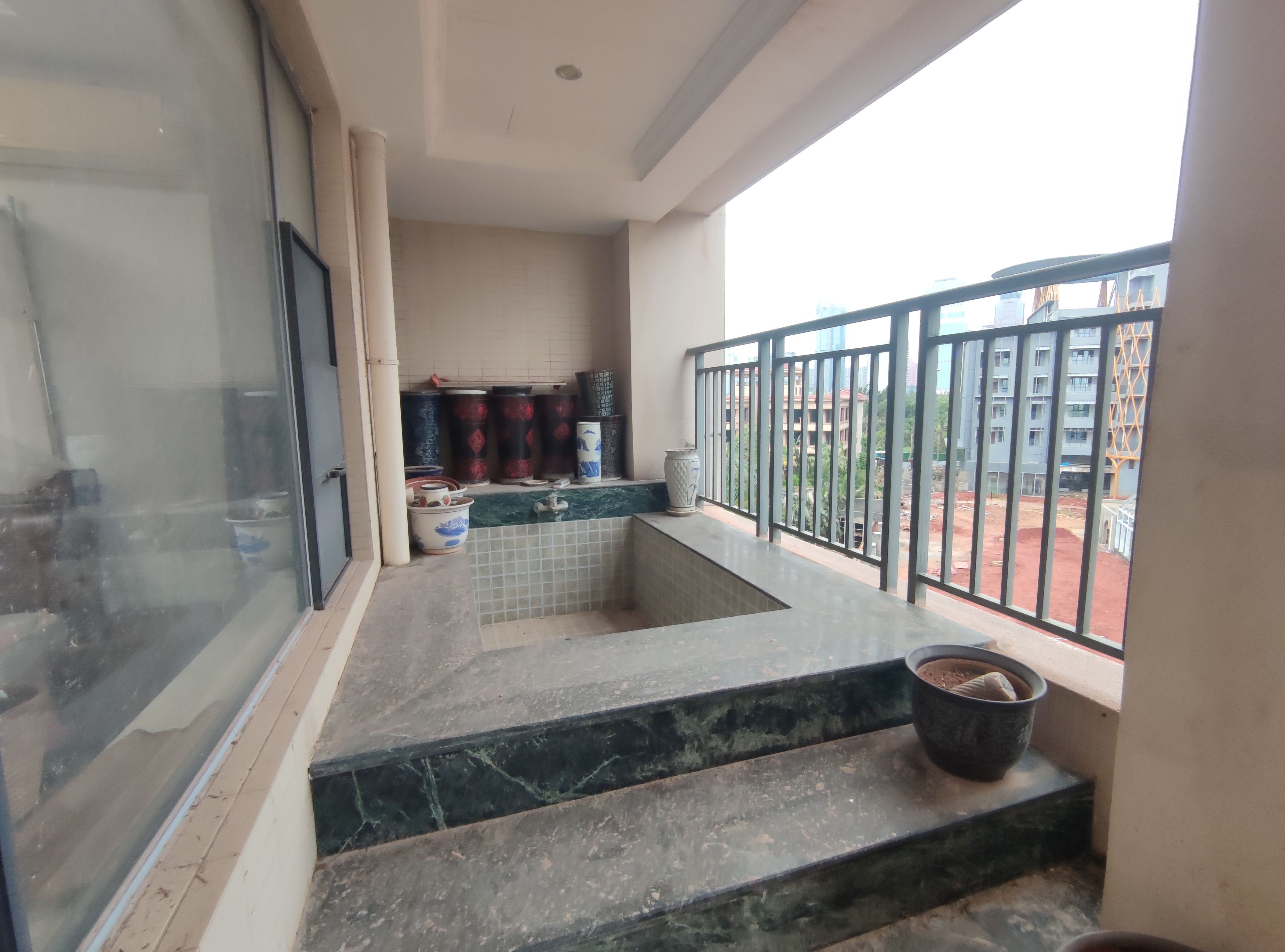 海口湾1号 2室2厅1卫 5000.0元/月 海口湾1号 2室2厅1卫 5000.0元/月室内图