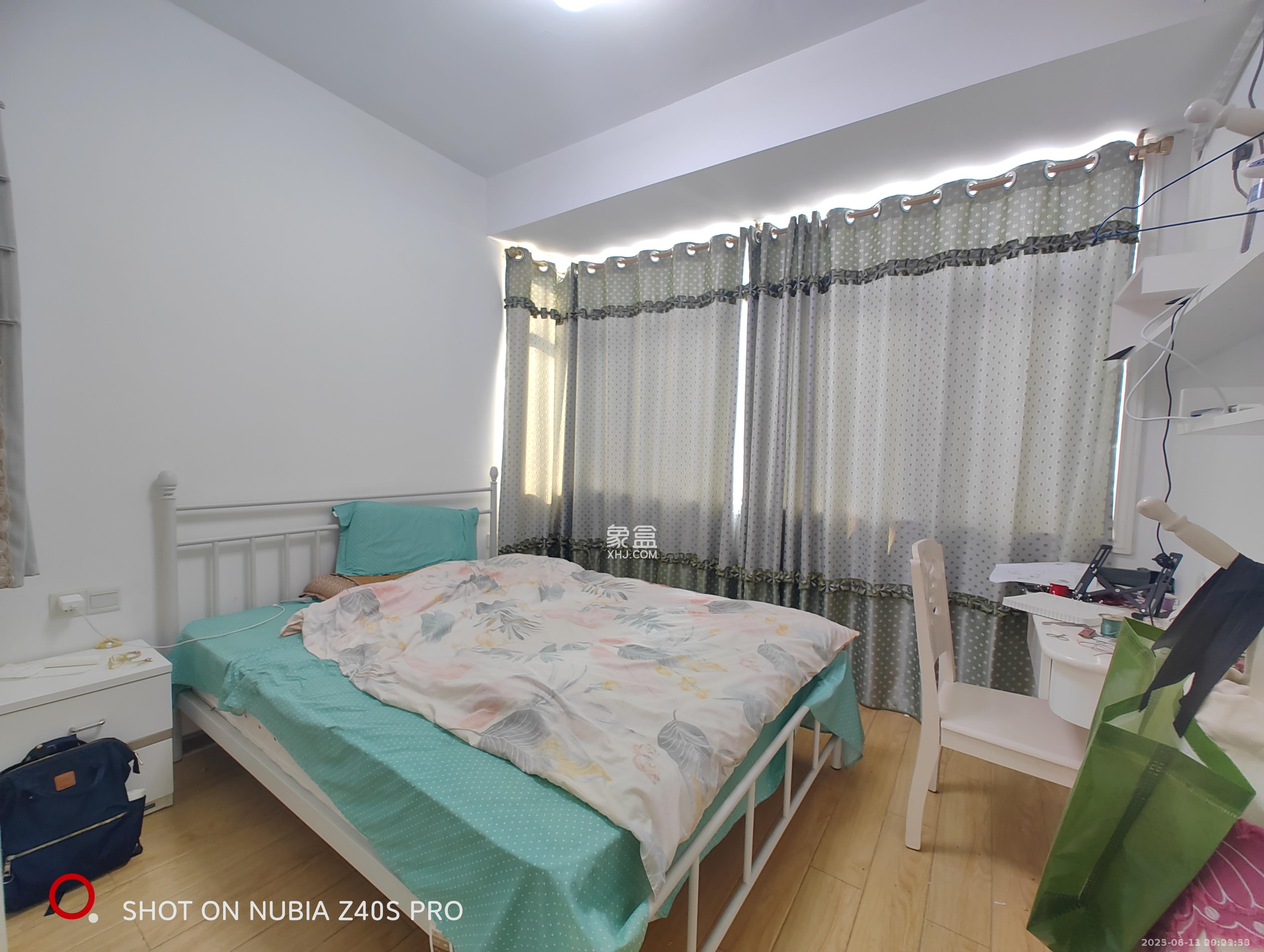 湘水熙园 4室2厅2卫 2600.0元/月 湘水熙园 4室2厅2卫 2600.0元/月室内图