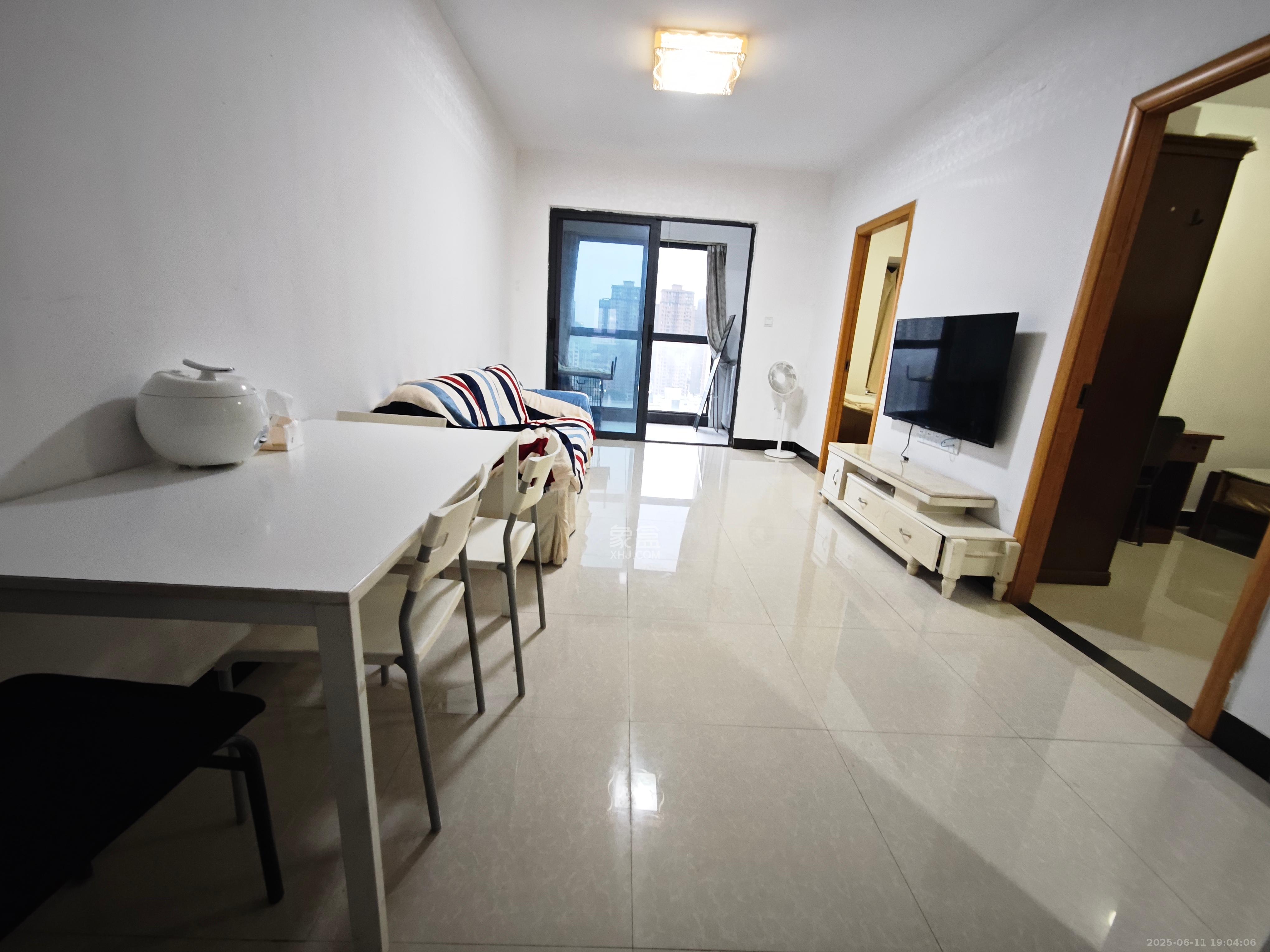 建发中央公园（建发美地）  2室1厅1卫   2600.00元/月