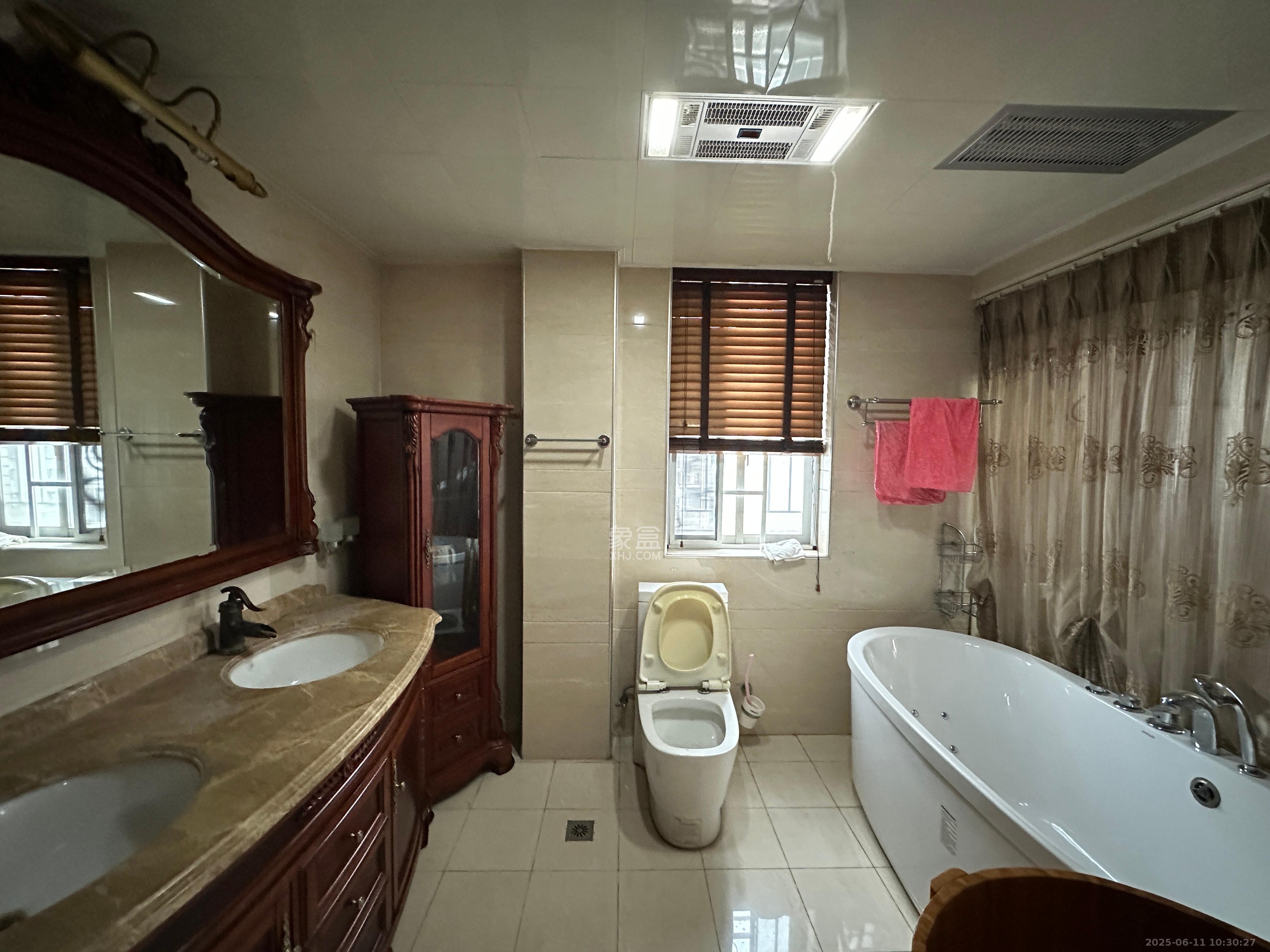 白沙湾嘉园 5室2厅2卫 6000.0元/月 白沙湾嘉园 5室2厅2卫 6000.0元/月室内图