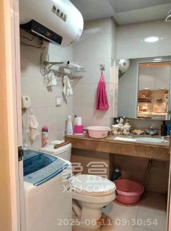 西子一间 1室1厅1卫 1700.0元/月 西子一间 1室1厅1卫 1700.0元/月室内图