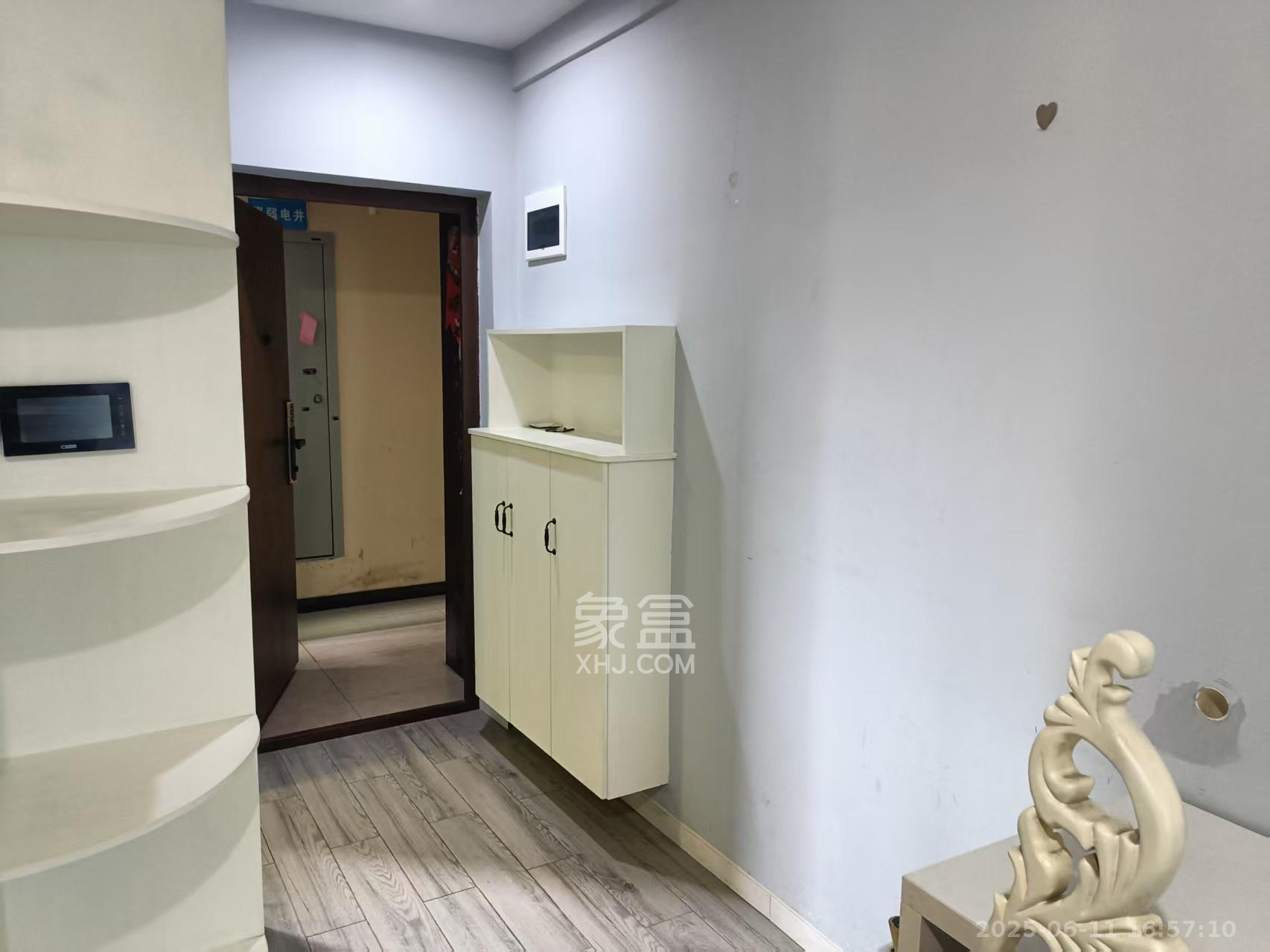 未来漫城  1室1厅1卫    1400.0元/月室内图