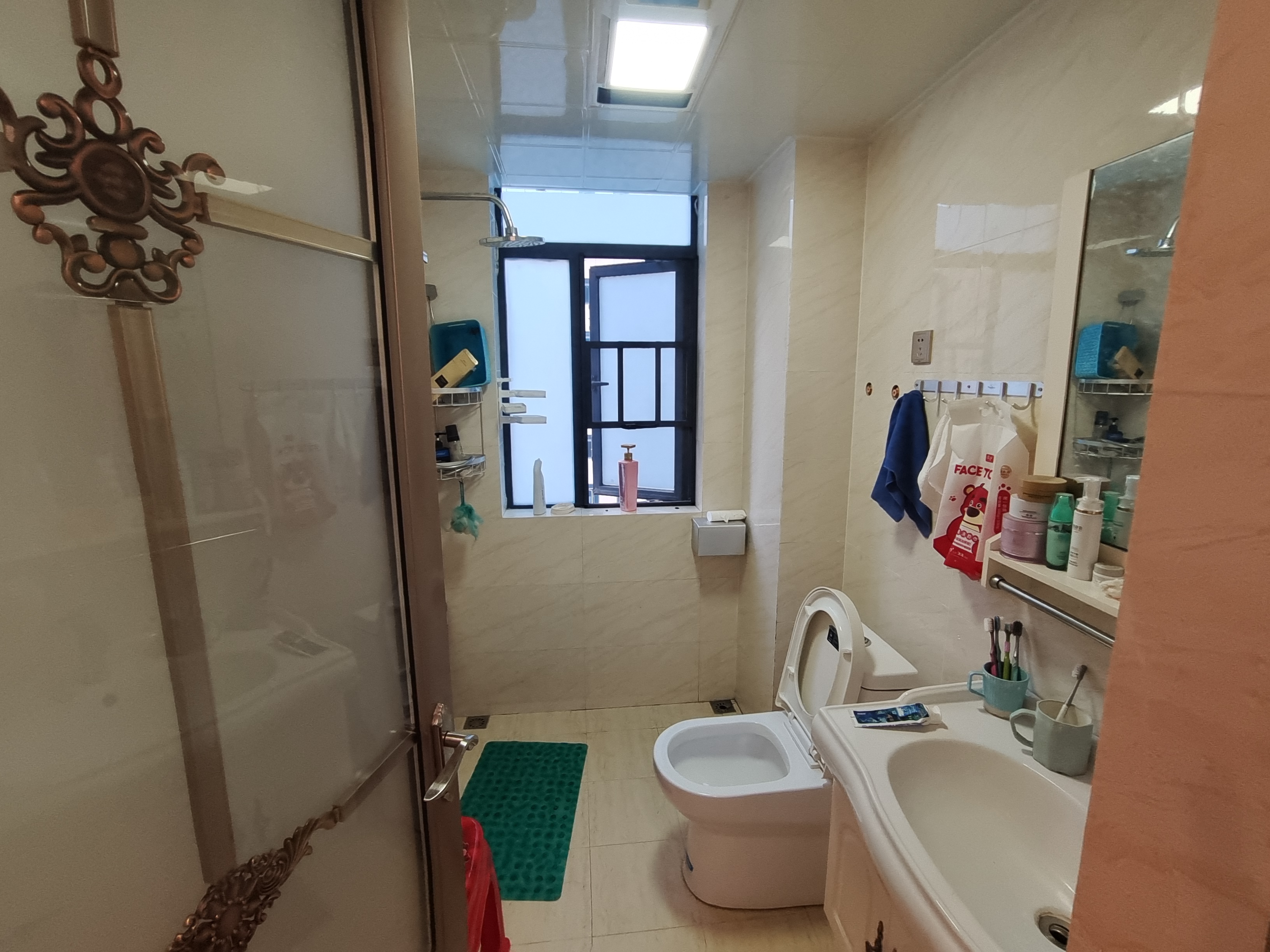 百弘学府城  3室2厅2卫    1680.0元/月 百弘学府城  3室2厅2卫    1680.0元/月室内图