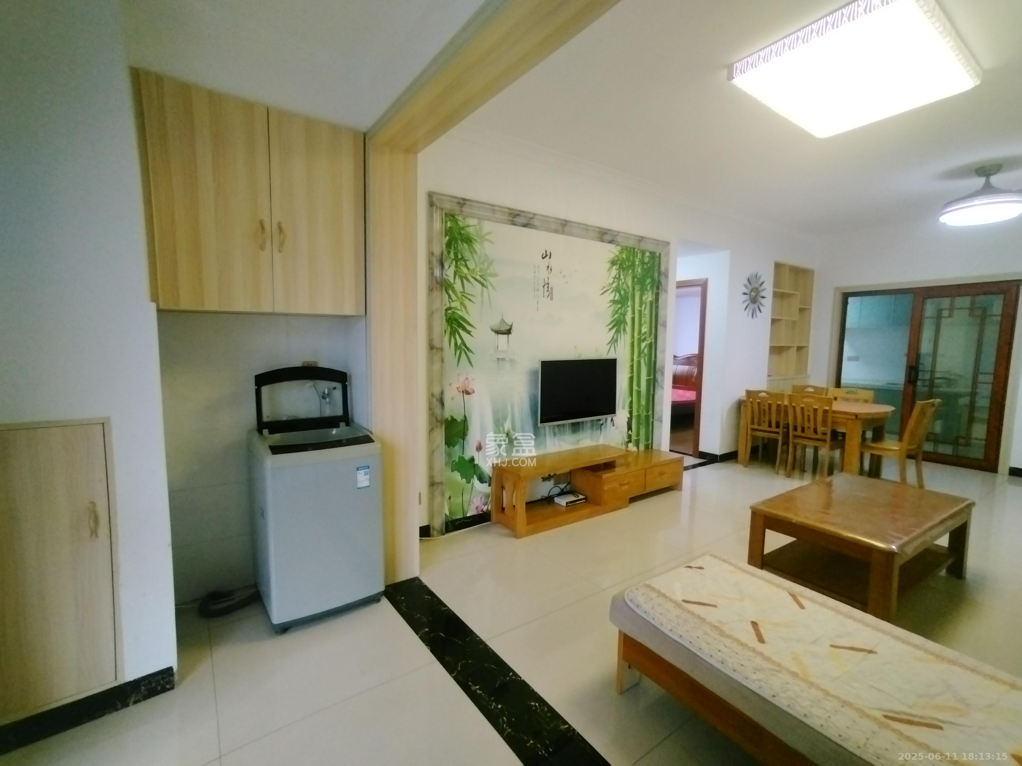 嘉顺苑 2室2厅1卫 2100.0元/月 嘉顺苑 2室2厅1卫 2100.0元/月室内图