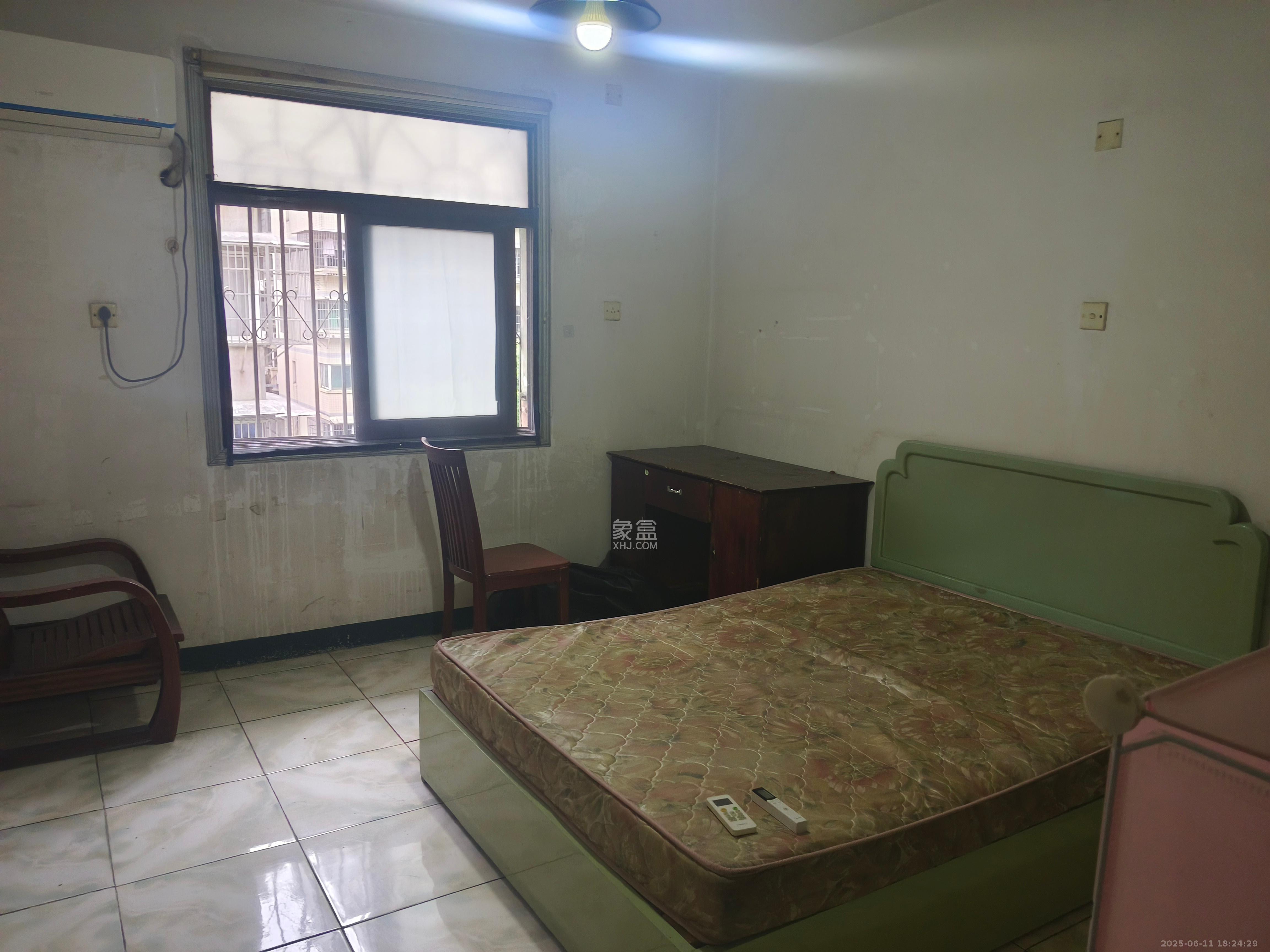 砂子塘社区 2室1厅1卫 1600.0元/月 砂子塘社区 2室1厅1卫 1600.0元/月室内图