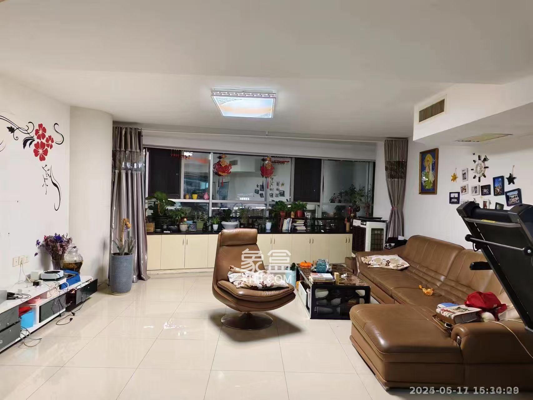 中瀚财富广场  3室2厅1卫   1280.00元/月小区图