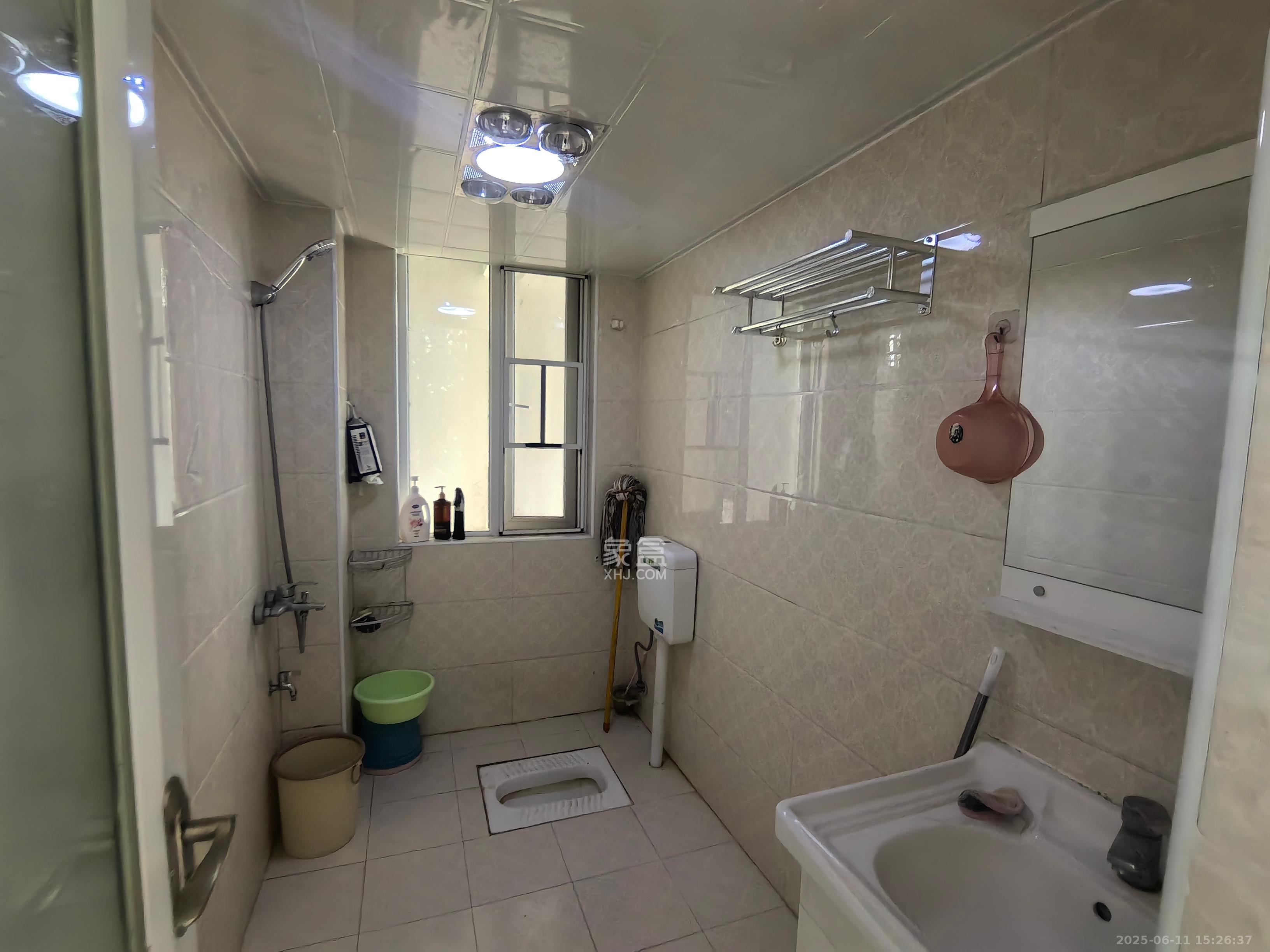 佛奥康桥水岸  3室2厅1卫   1400.00元/月室内图