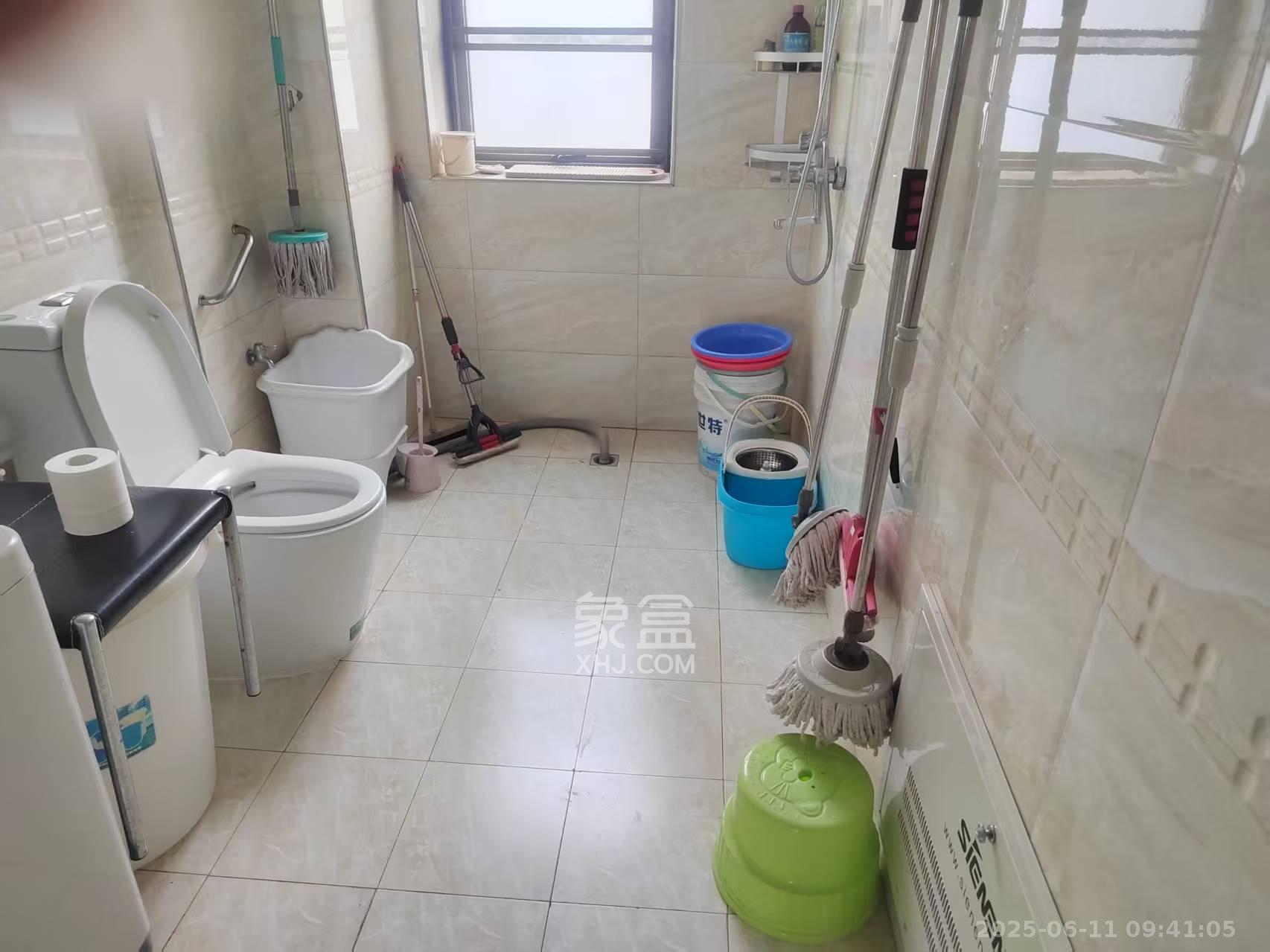 颐和佳园  2室2厅1卫    2000.0元/月 颐和佳园  2室2厅1卫    2000.0元/月室内图