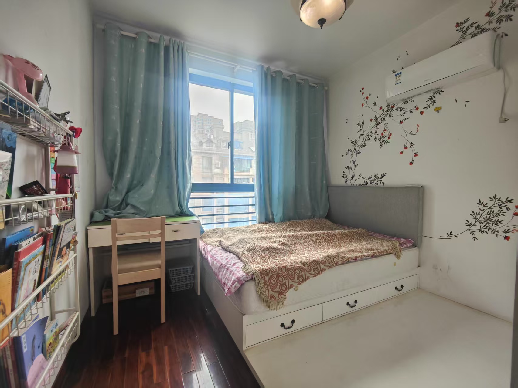 尚格名城花好悦园4期  2室2厅1卫    35.8万 尚格名城花好悦园4期  2室2厅1卫    35.8万室内图