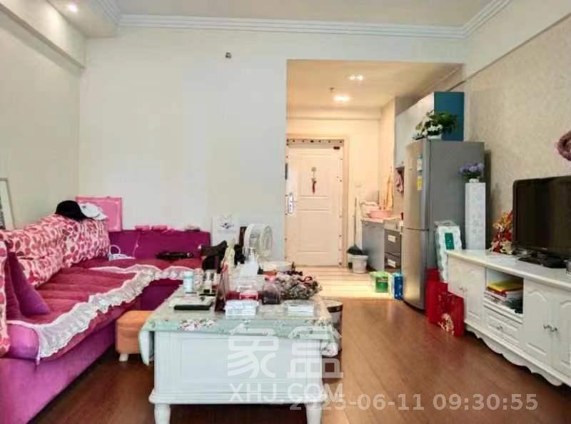 西子一间 1室1厅1卫 1700.0元/月 西子一间 1室1厅1卫 1700.0元/月室内图