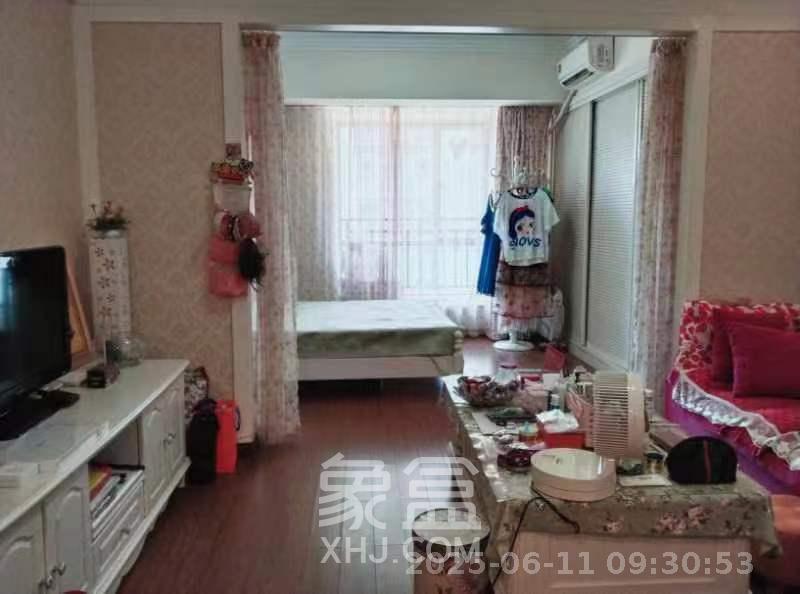 西子一间 1室1厅1卫 1700.0元/月 西子一间 1室1厅1卫 1700.0元/月室内图