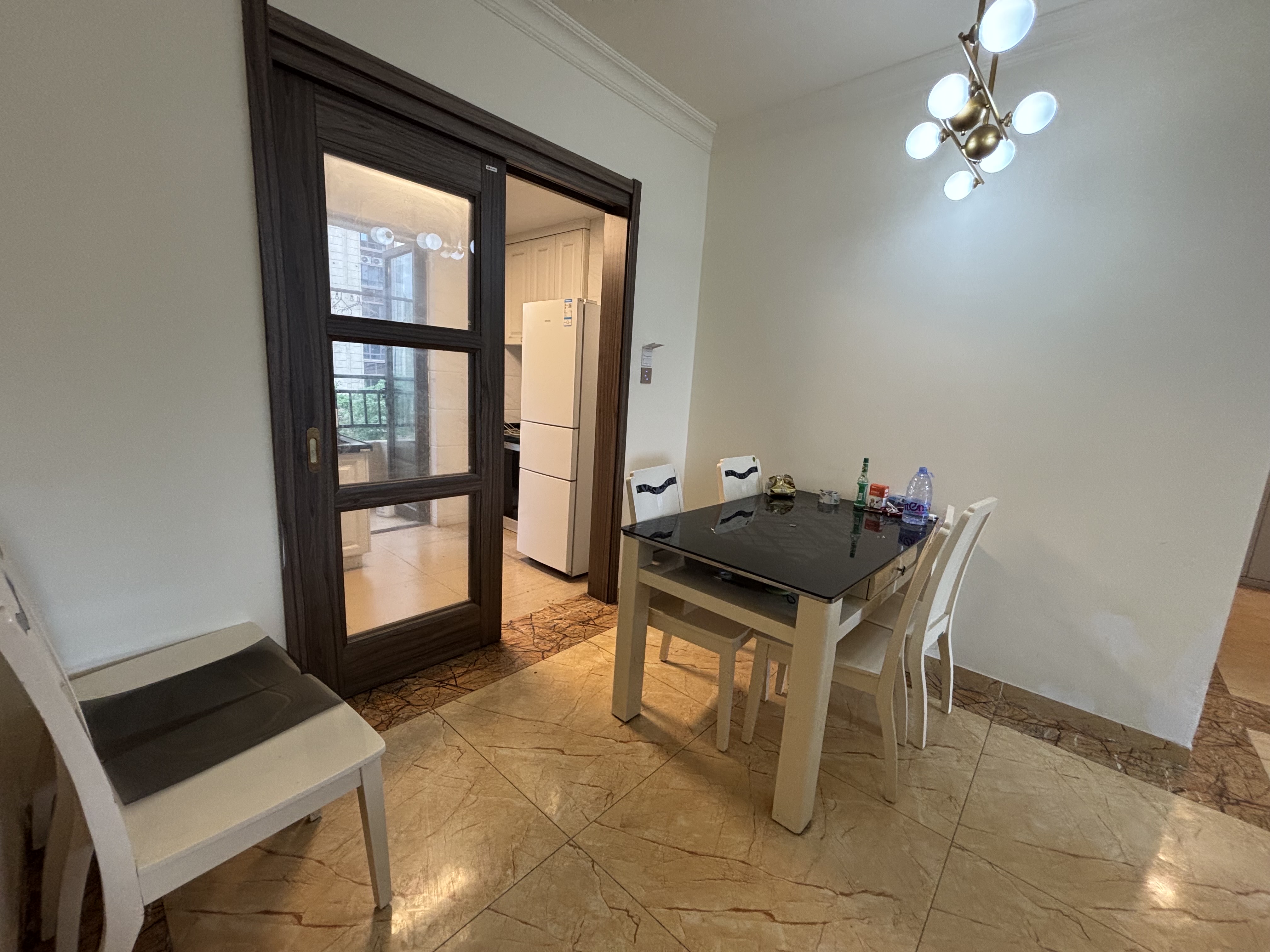 碧桂园豪园-二期 3室0厅0卫 1680.0元/月 碧桂园豪园-二期 3室0厅0卫 1680.0元/月室内图