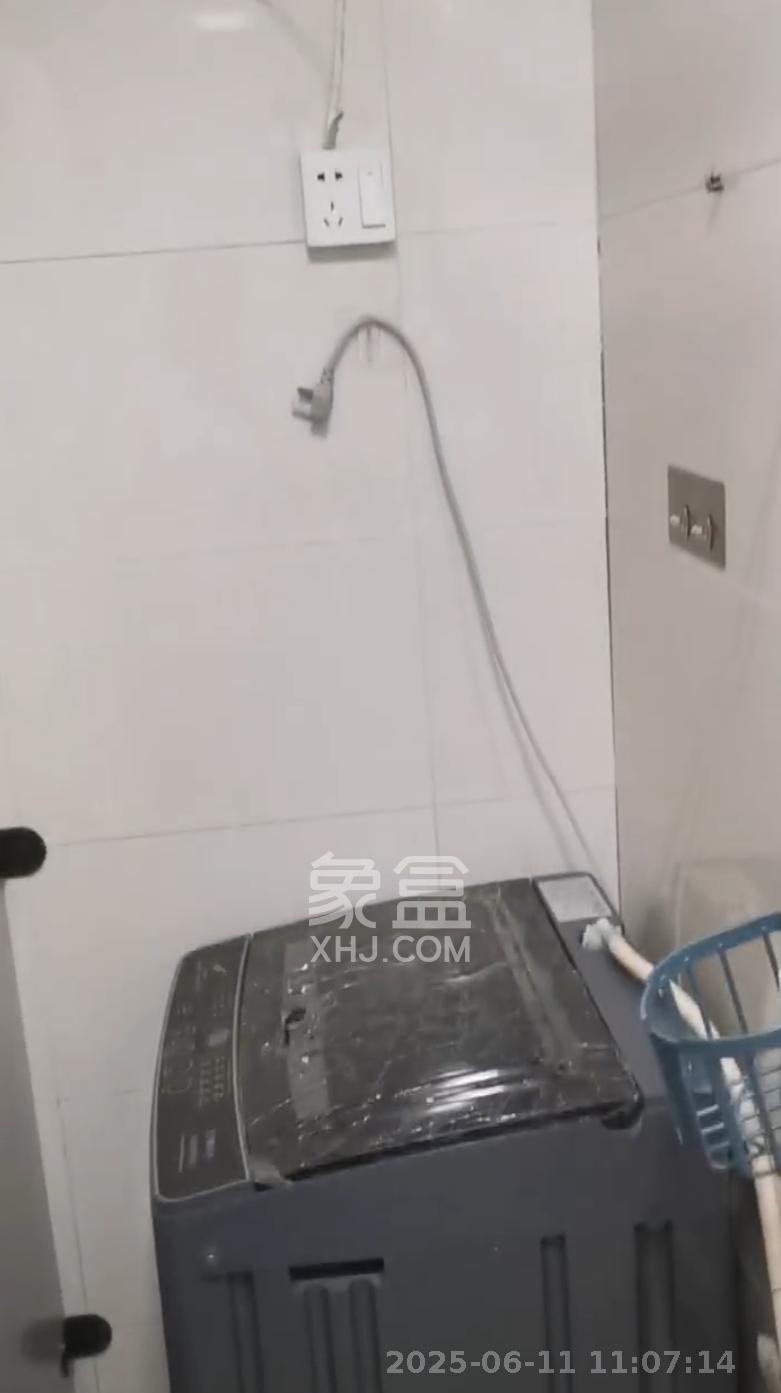 和馨园 3室0厅0卫 1000.0元/月 和馨园 3室0厅0卫 1000.0元/月室内图