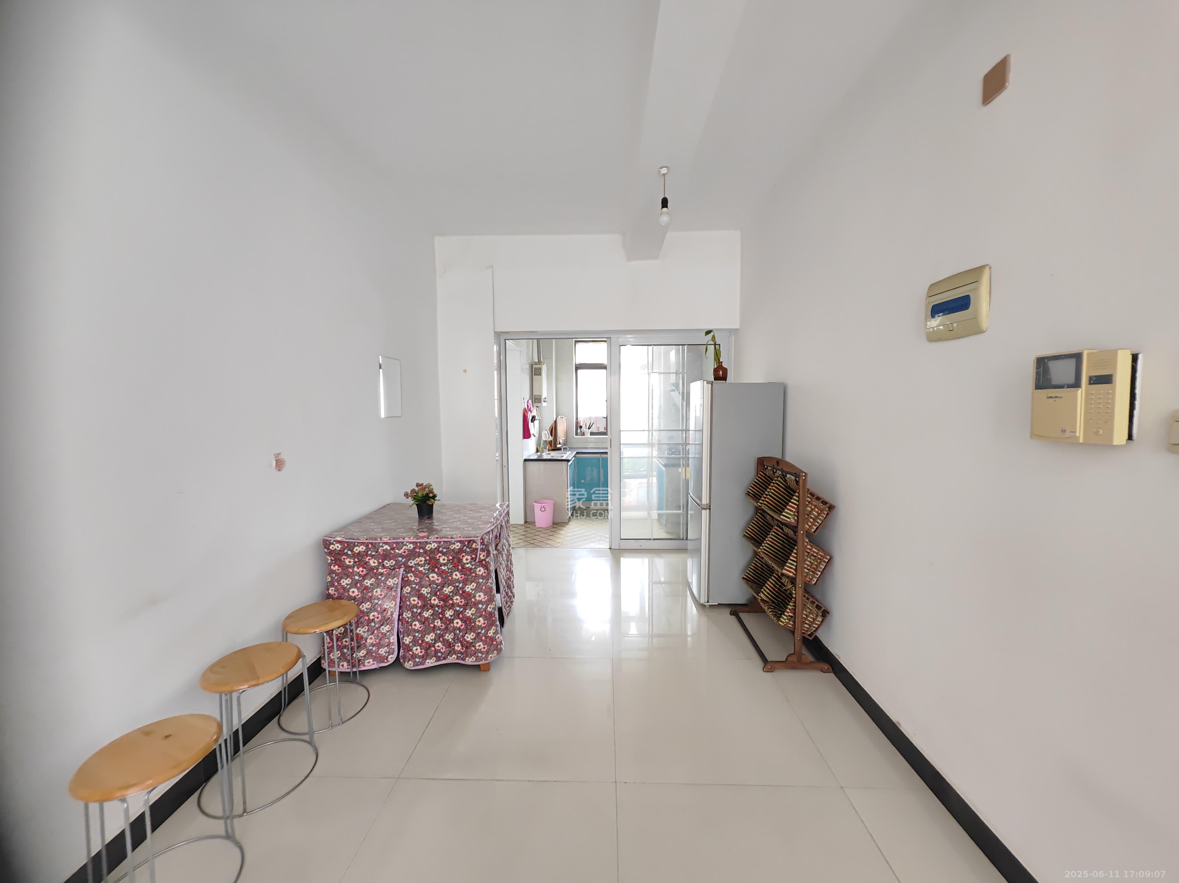 金霞美墅 2室2厅1卫 880.0元/月 金霞美墅 2室2厅1卫 880.0元/月室内图