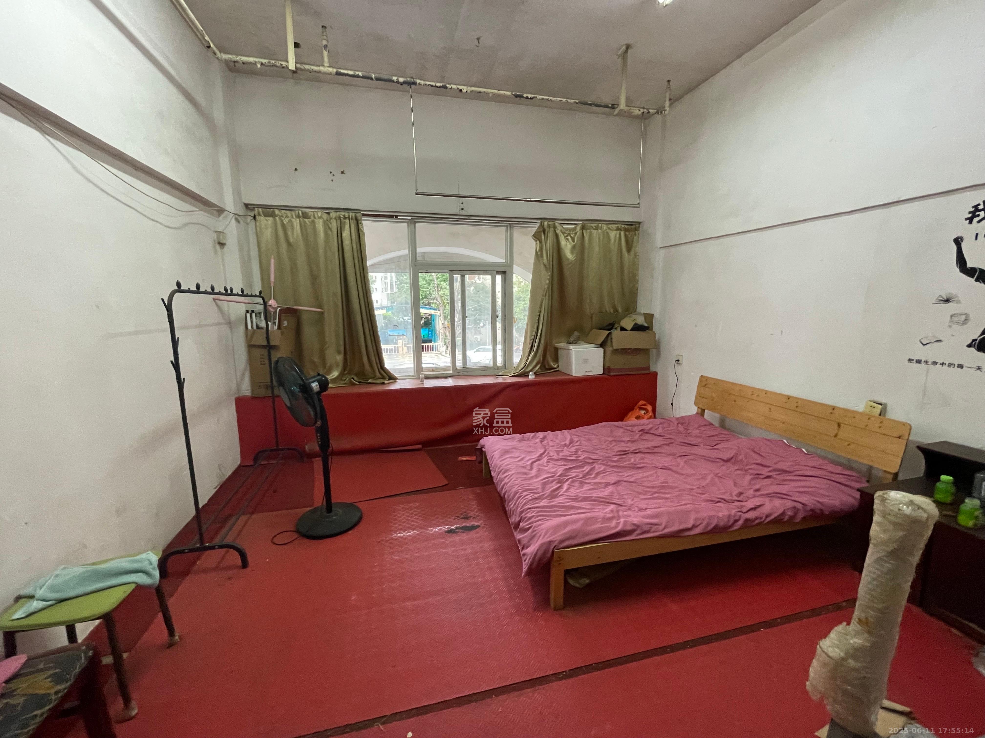 中建桂苑   50.0㎡     2500.00元/月室内图