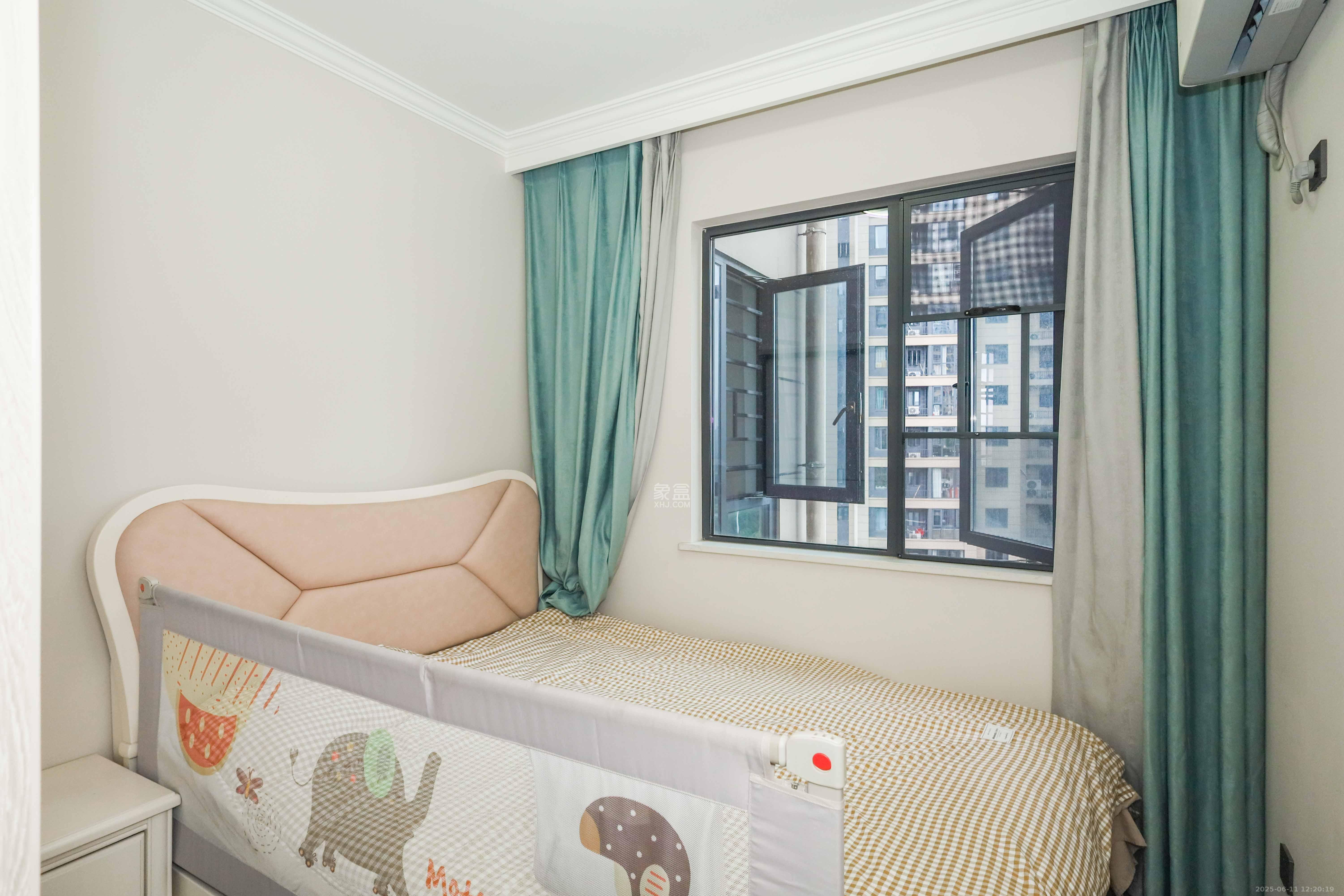 山水梅溪雅郡 3室2厅1卫 95.0万 山水梅溪雅郡 3室2厅1卫 95.0万卧室