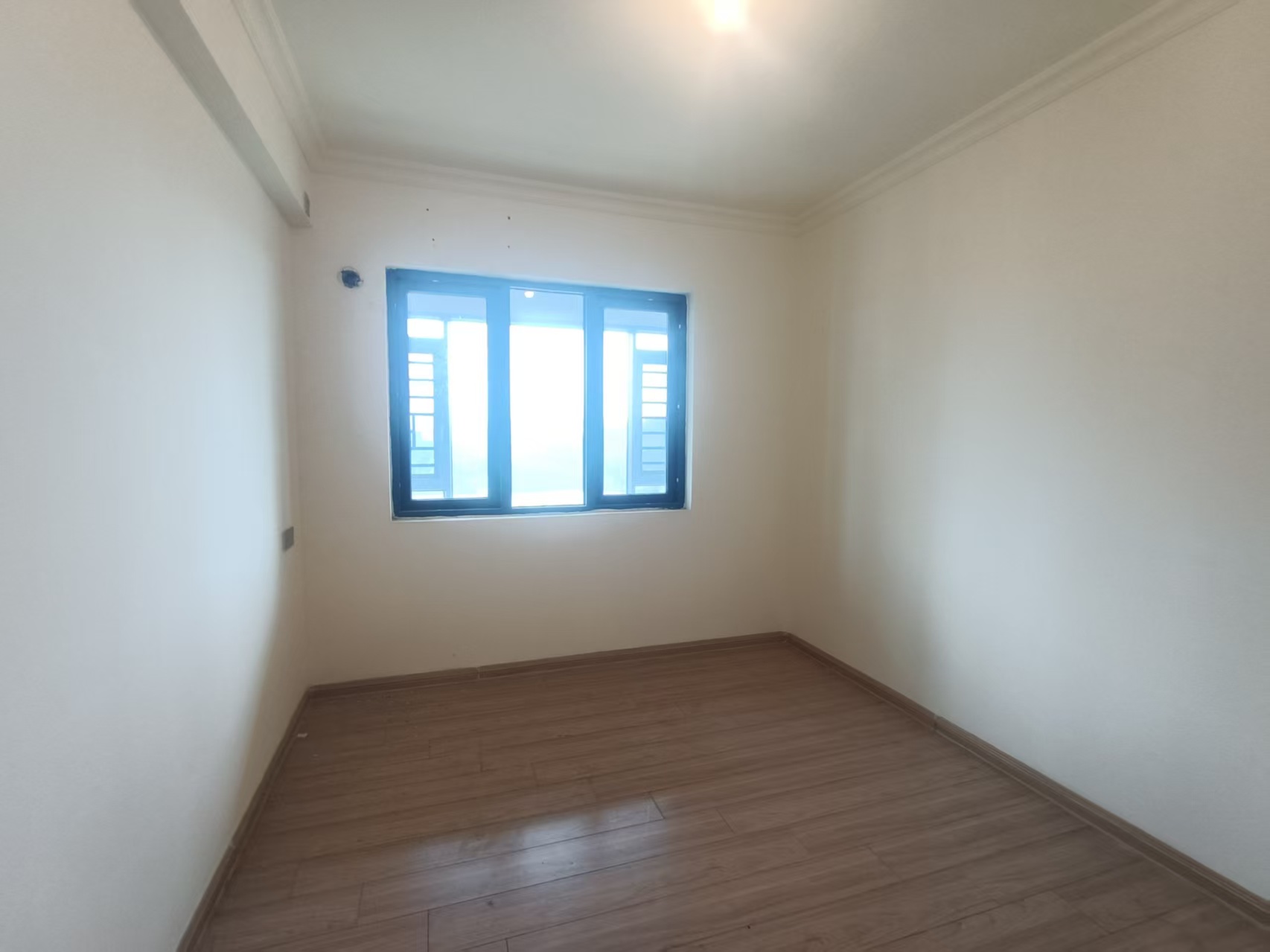 碧桂园梓山府 3室2厅2卫 1700.0元/月 碧桂园梓山府 3室2厅2卫 1700.0元/月室内图